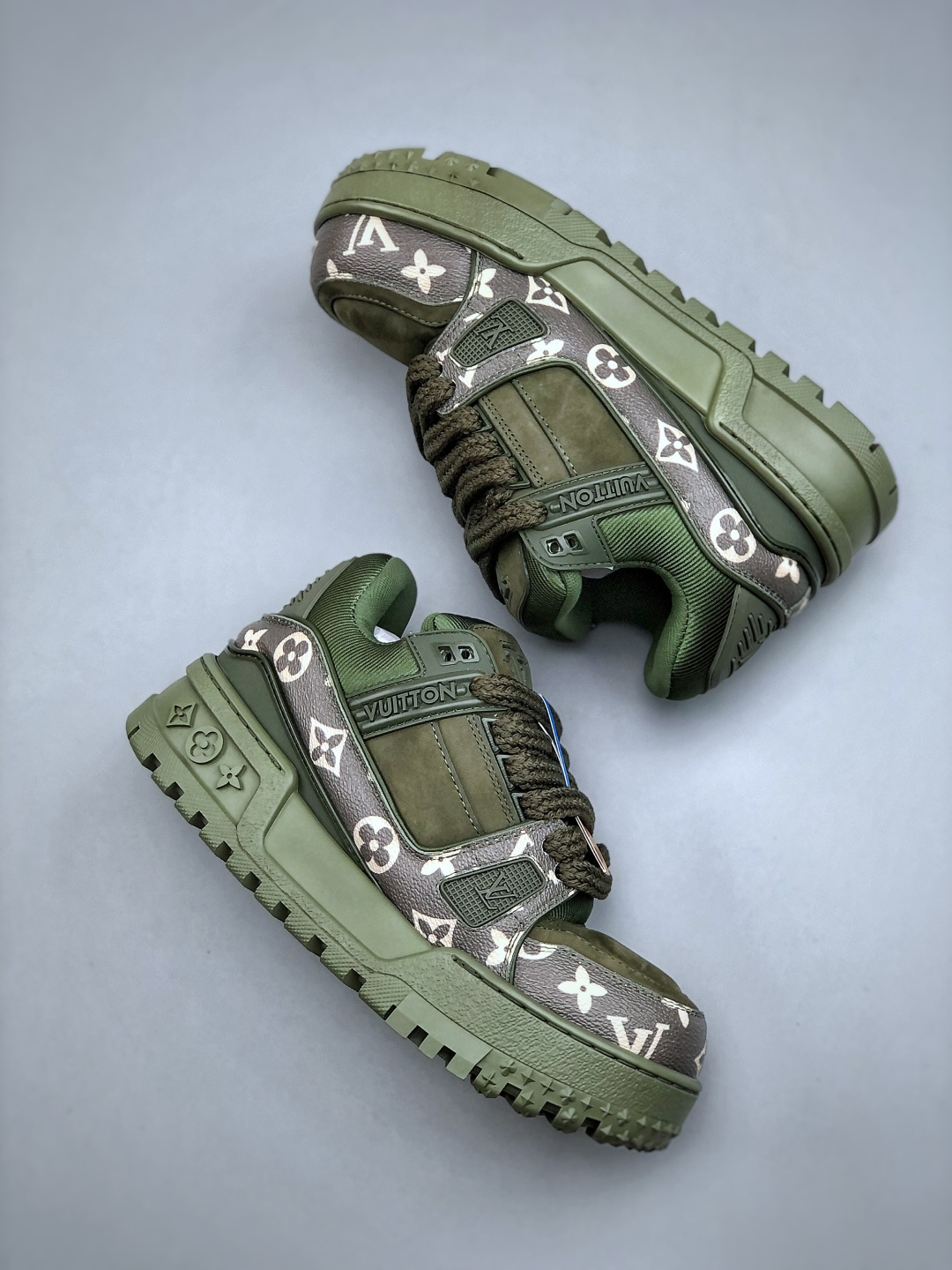 LV-路易-威登trainer 2025走秀最新款进口网布垫脚透气网布内里脚感超舒适