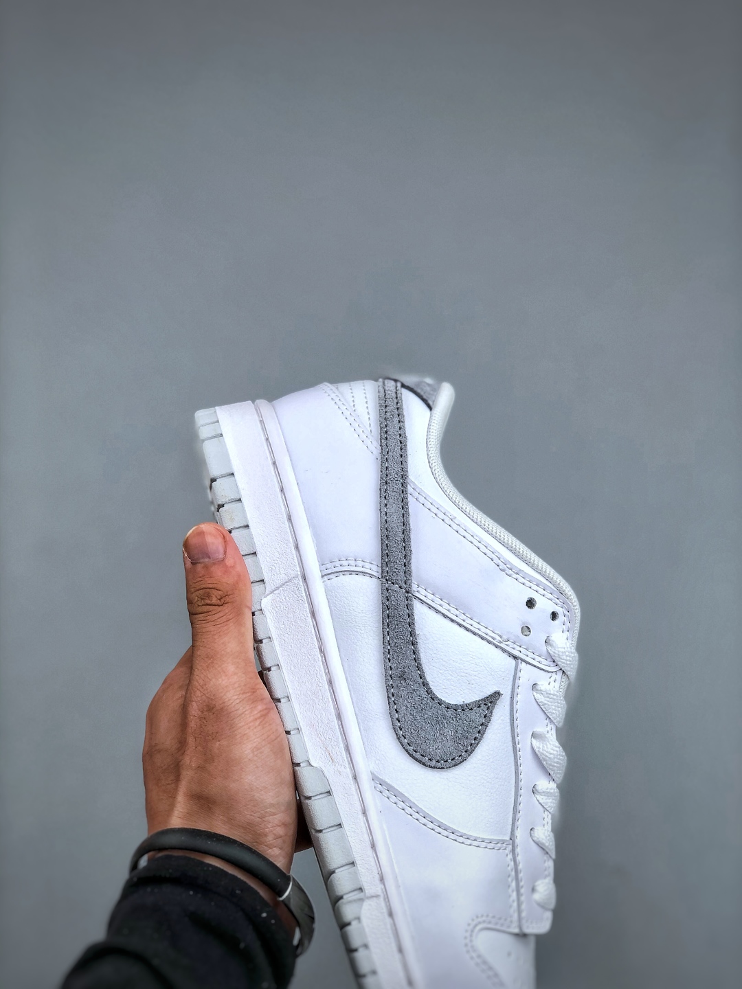 💰真标180💰公司级260💰纯原340   Nike SB Dunk Low 白灰色 低帮休闲板鞋 IH0632-141 尺码：40 40.5 41 42 42.5 43 44 44.5 45 46