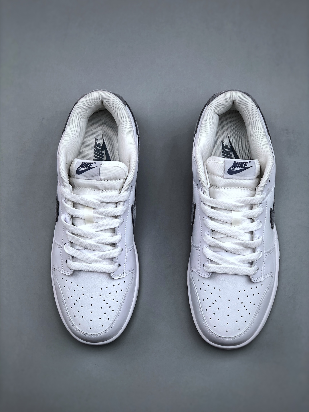 💰真标180💰公司级260💰纯原340   Nike SB Dunk Low 白灰色 低帮休闲板鞋 IH0632-141 尺码：40 40.5 41 42 42.5 43 44 44.5 45 46