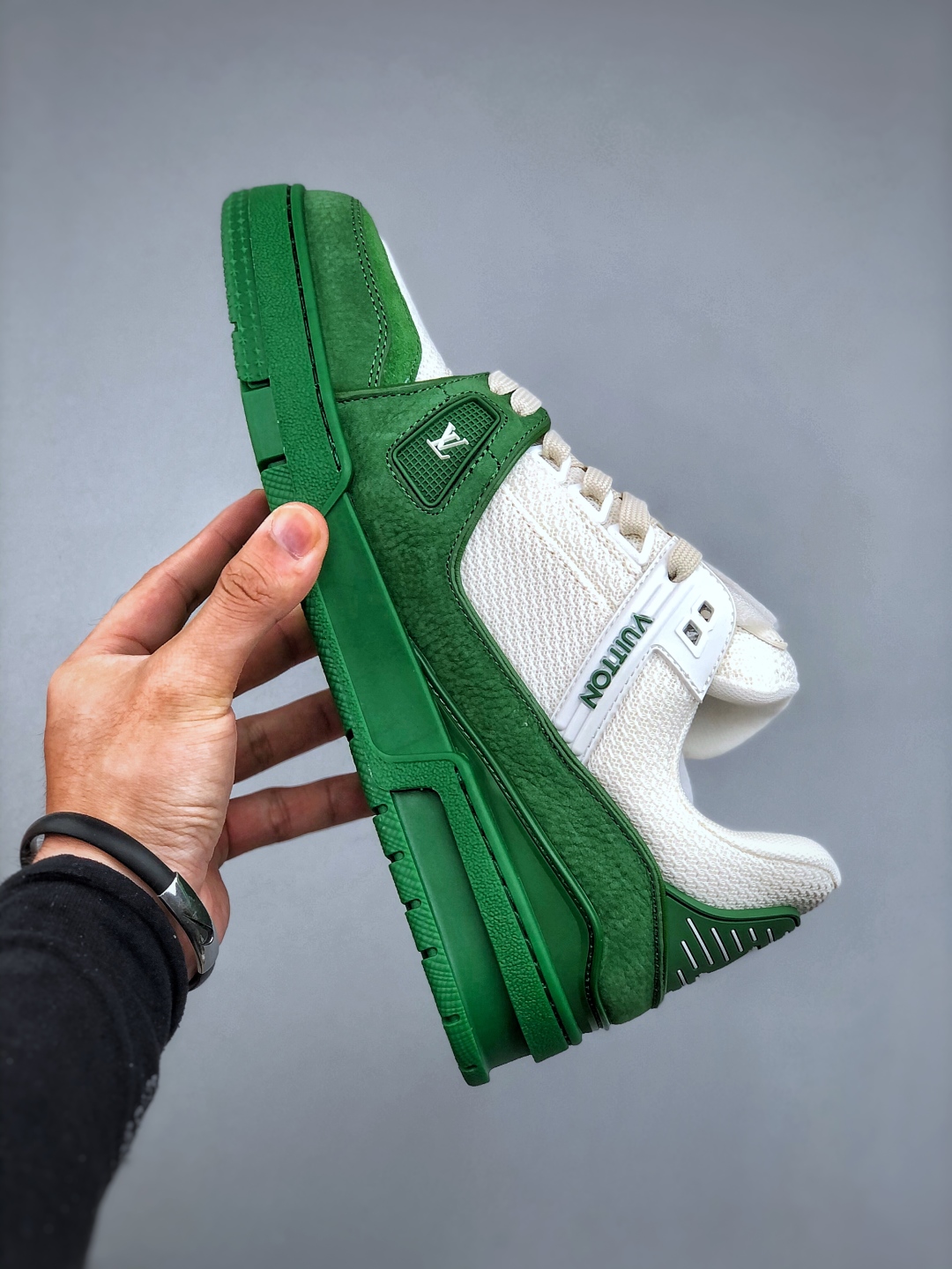 Louis Vuitton Trainer 2.0 Sneaker Low Green/White Leather, Size 39-45 3 cmp i1748974251825 6076 0 1