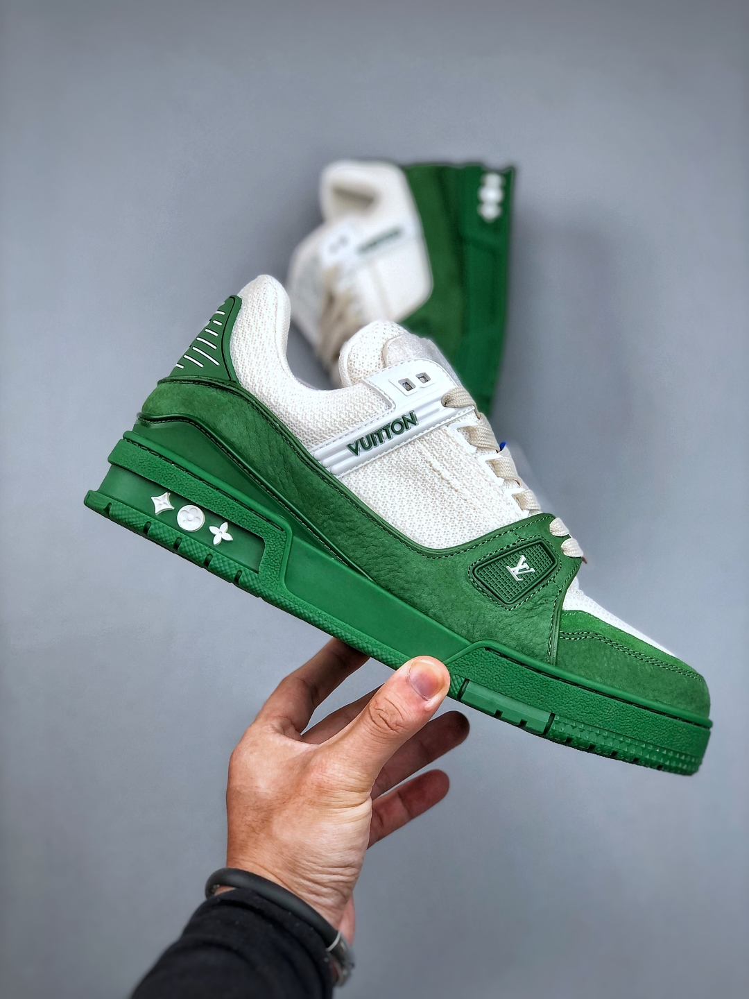Louis Vuitton Trainer 2.0 Sneaker Low Green/White Leather, Size 39-45 5 cmp i1748974251826 8835 0 3
