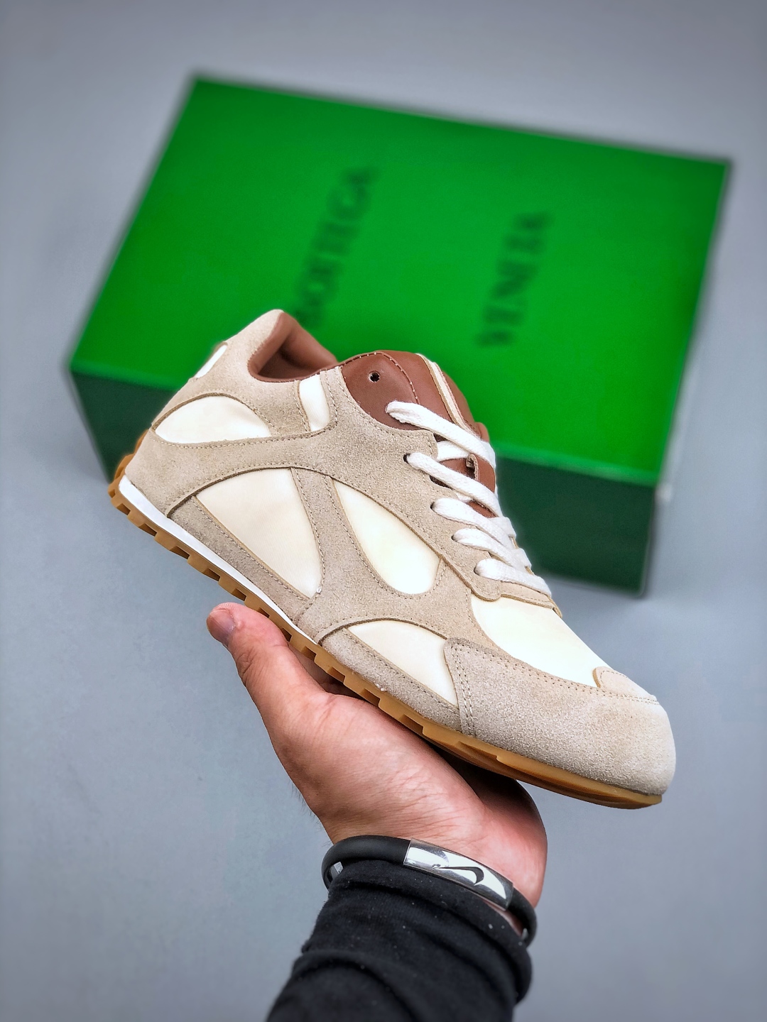 Bottega Veneta Orbit Lace-Up Runner Sneakers Designer Fashion Shoes 1 cmp i1748974472500 9675 0 0