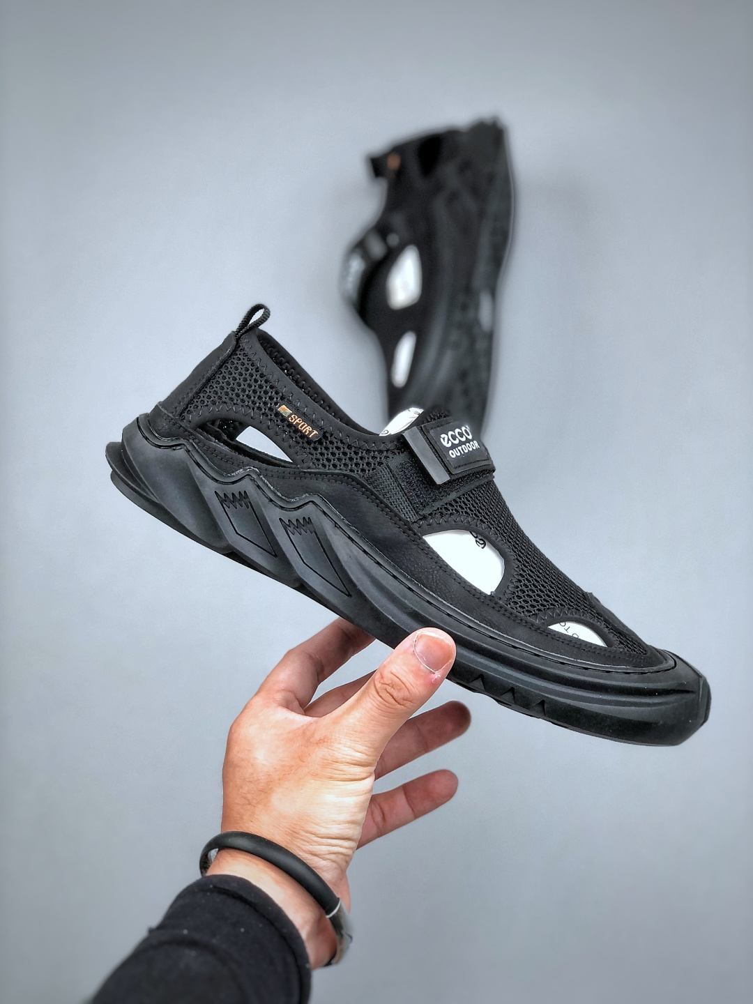 2025最新款 新一代ecco广东大厂 钢印版本 透气洞洞鞋软底软面一脚蹬镂空休闲运动鞋男士网面鞋