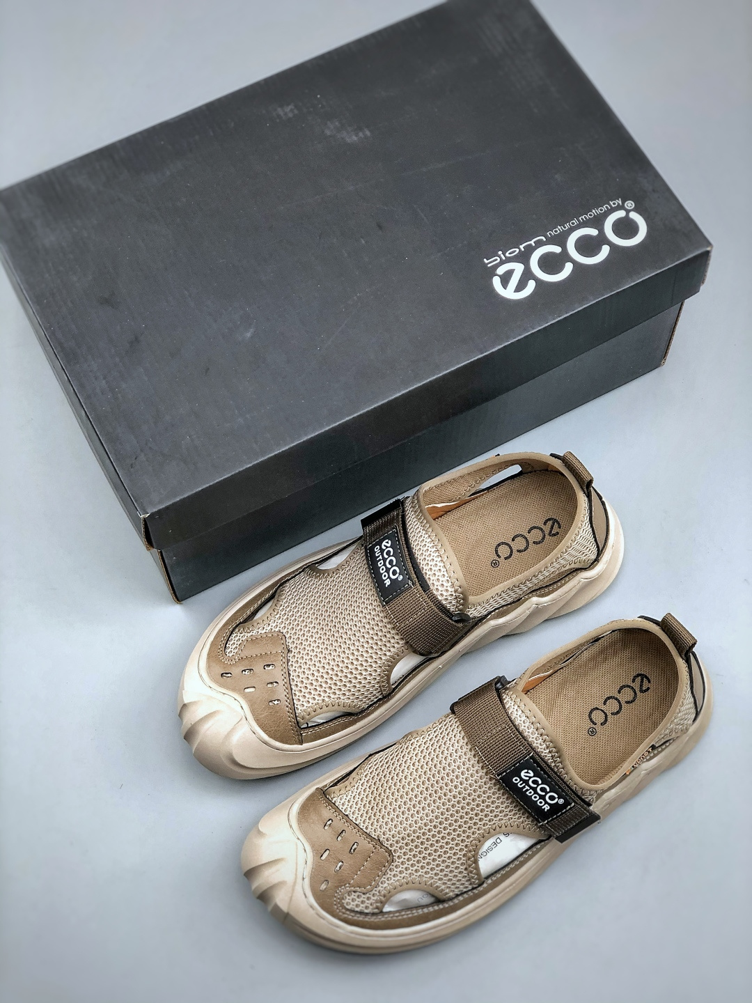 2025最新款 新一代ecco广东大厂 钢印版本 透气洞洞鞋软底软面一脚蹬镂空休闲运动鞋男士网面鞋