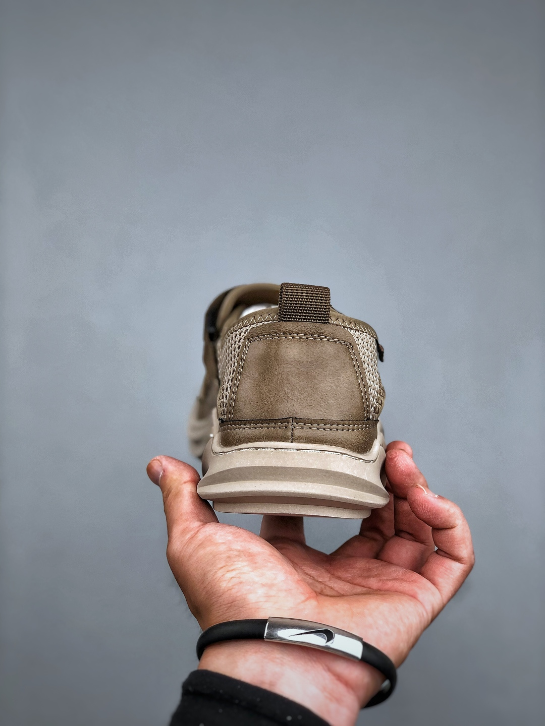 2025最新款 新一代ecco广东大厂 钢印版本 透气洞洞鞋软底软面一脚蹬镂空休闲运动鞋男士网面鞋