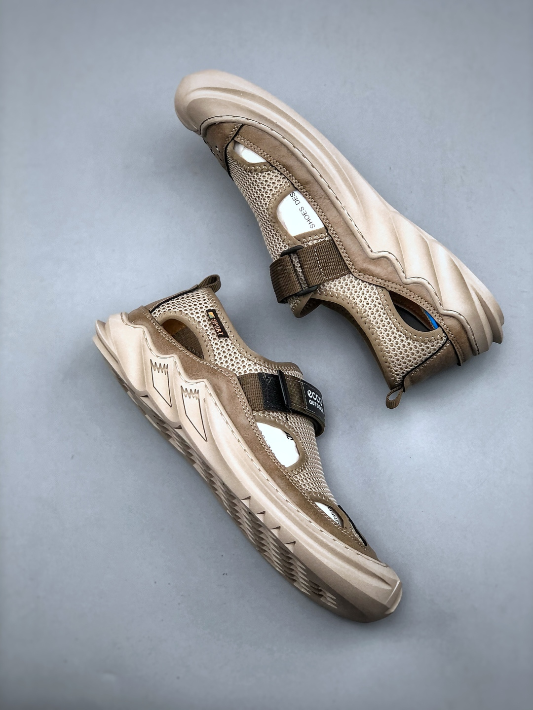 2025最新款 新一代ecco广东大厂 钢印版本 透气洞洞鞋软底软面一脚蹬镂空休闲运动鞋男士网面鞋