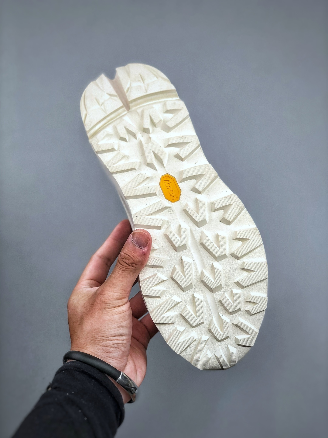 380 迪桑特Descente Running Boa“白色” D4231LSN27-WT-Chinese UA Cheap High Quatity Brand Clothes Bags handbags Sneakers wholesale wholesaler seller from China Factory suppliers Fashion Clothing Shoes best Quality Beautiful Price 380 迪桑特Descente Running Boa“白色” D4231LSN27-WT