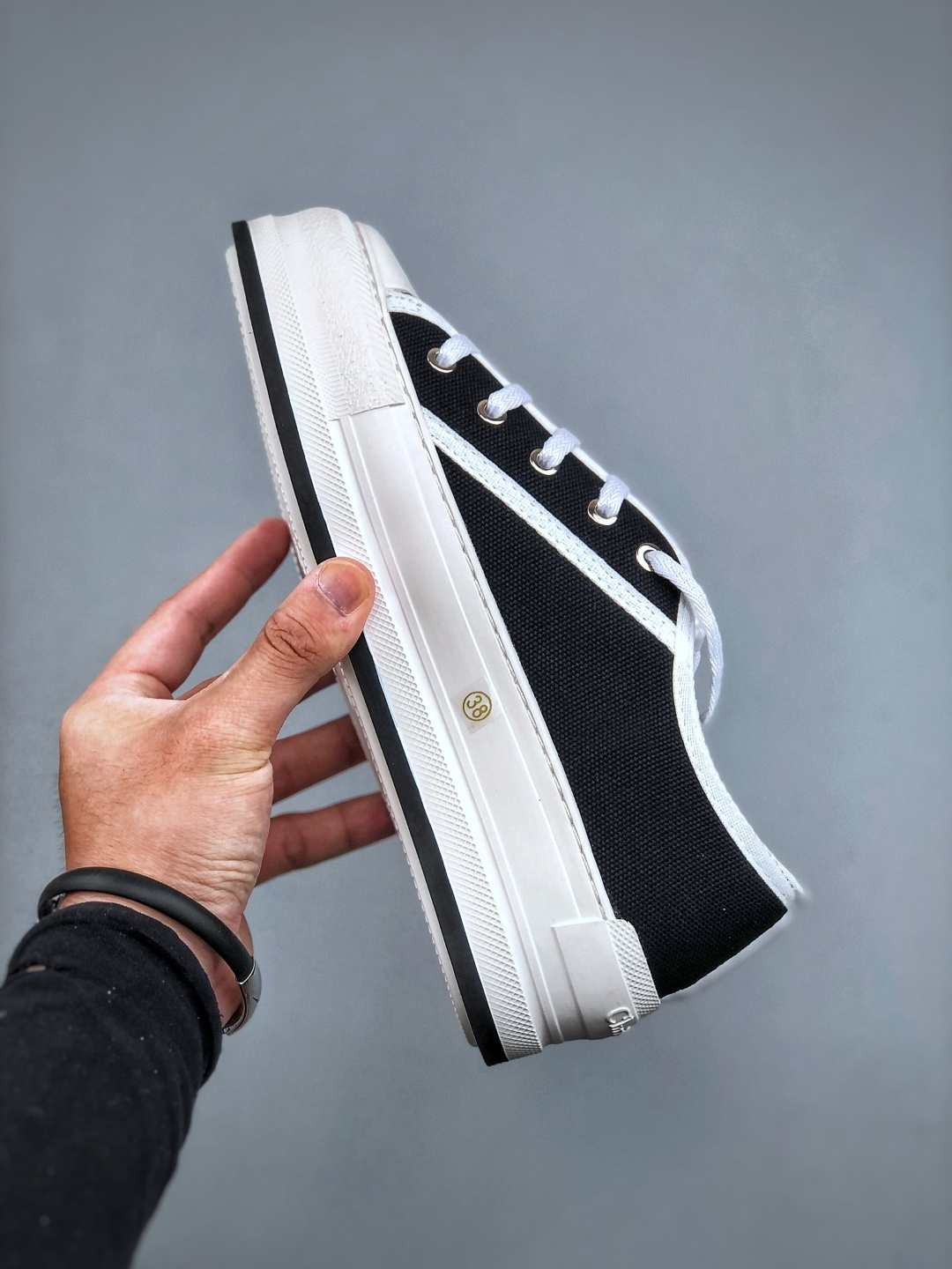 Dior迪奥休闲时尚板鞋系列 伪芯片感应装置釆用超软舒适透气面料-Chinese UA Cheap High Quatity Brand Clothes Bags handbags Sneakers wholesale wholesaler seller from China Factory suppliers Fashion Clothing Shoes best Quality Beautiful Price Dior迪奥休闲时尚板鞋系列 伪芯片感应装置釆用超软舒适透气面料