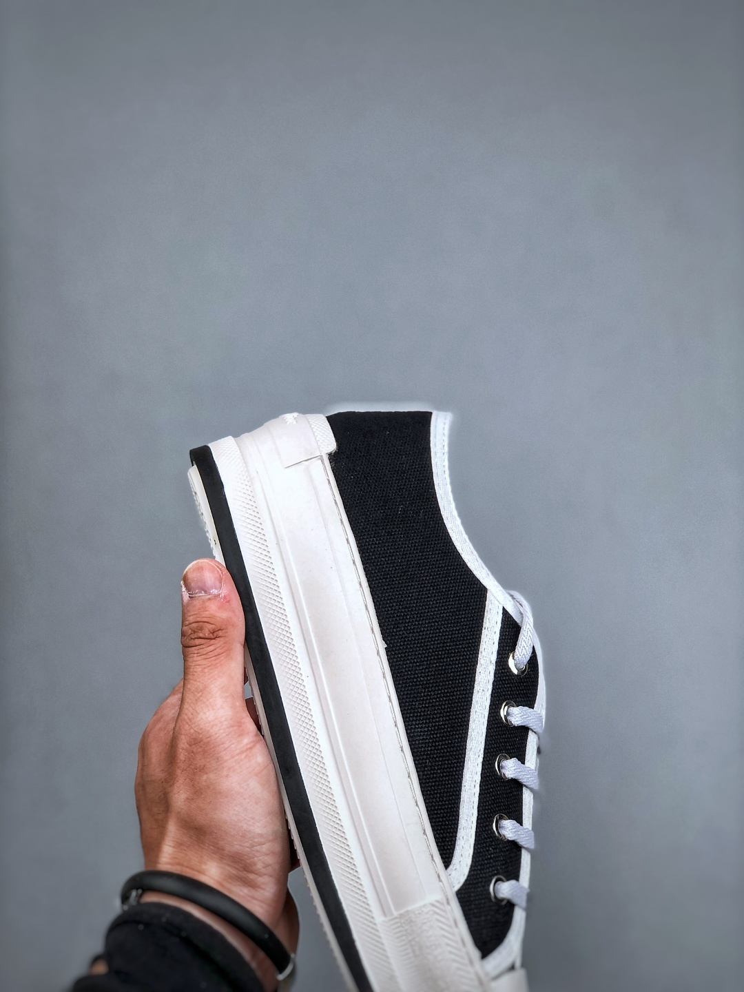 Dior迪奥休闲时尚板鞋系列 伪芯片感应装置釆用超软舒适透气面料-Chinese UA Cheap High Quatity Brand Clothes Bags handbags Sneakers wholesale wholesaler seller from China Factory suppliers Fashion Clothing Shoes best Quality Beautiful Price Dior迪奥休闲时尚板鞋系列 伪芯片感应装置釆用超软舒适透气面料