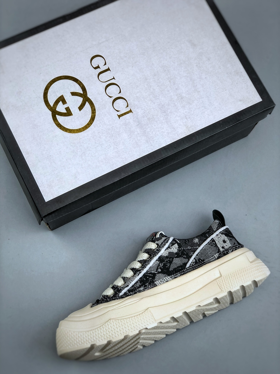 高奢古驰Gucci Screener GG High-Top Sneaker休闲潮鞋系列-Chinese UA Cheap High Quatity Brand Clothes Bags handbags Sneakers wholesale wholesaler seller from China Factory suppliers Fashion Clothing Shoes best Quality Beautiful Price 高奢古驰Gucci Screener GG High-Top Sneaker休闲潮鞋系列