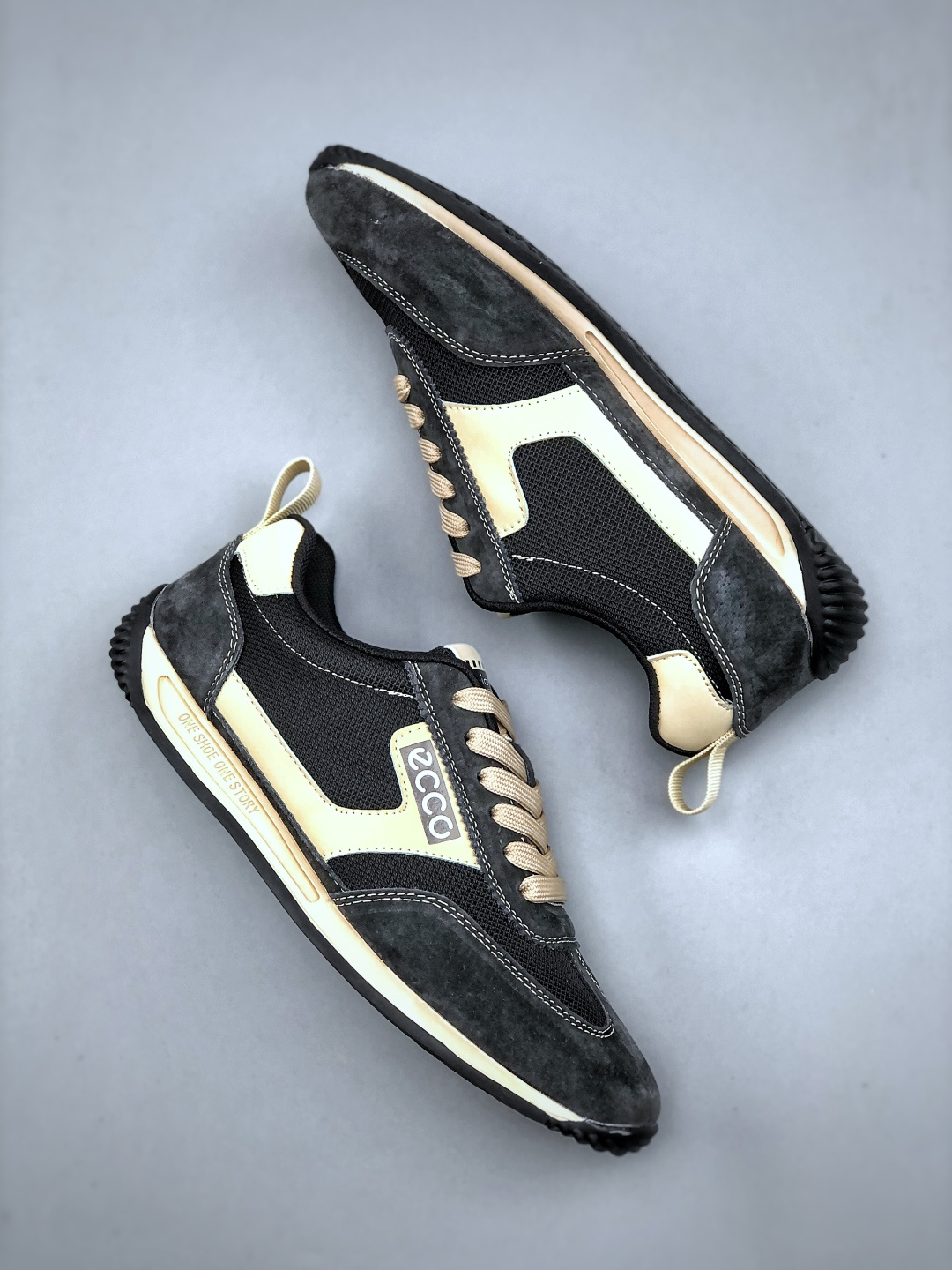 E/ECCO爱步 小红书爆款 新款百搭休闲款 Ecco/爱步男士跑步鞋休闲鞋透气轻质系带轻便运动鞋