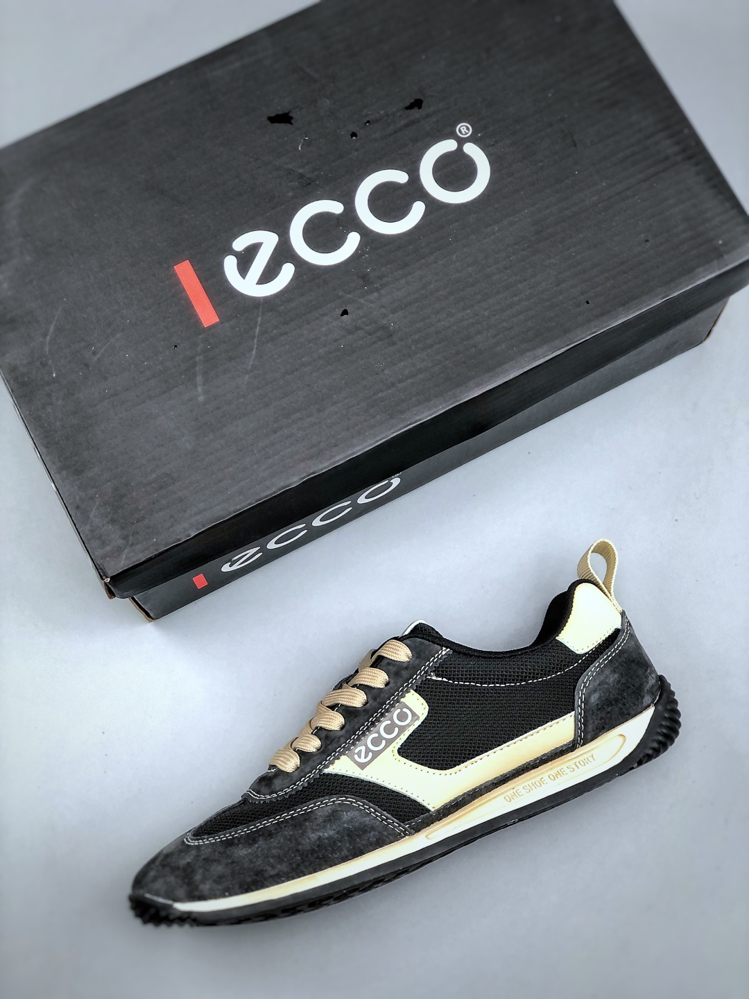 E/ECCO爱步 小红书爆款 新款百搭休闲款 Ecco/爱步男士跑步鞋休闲鞋透气轻质系带轻便运动鞋