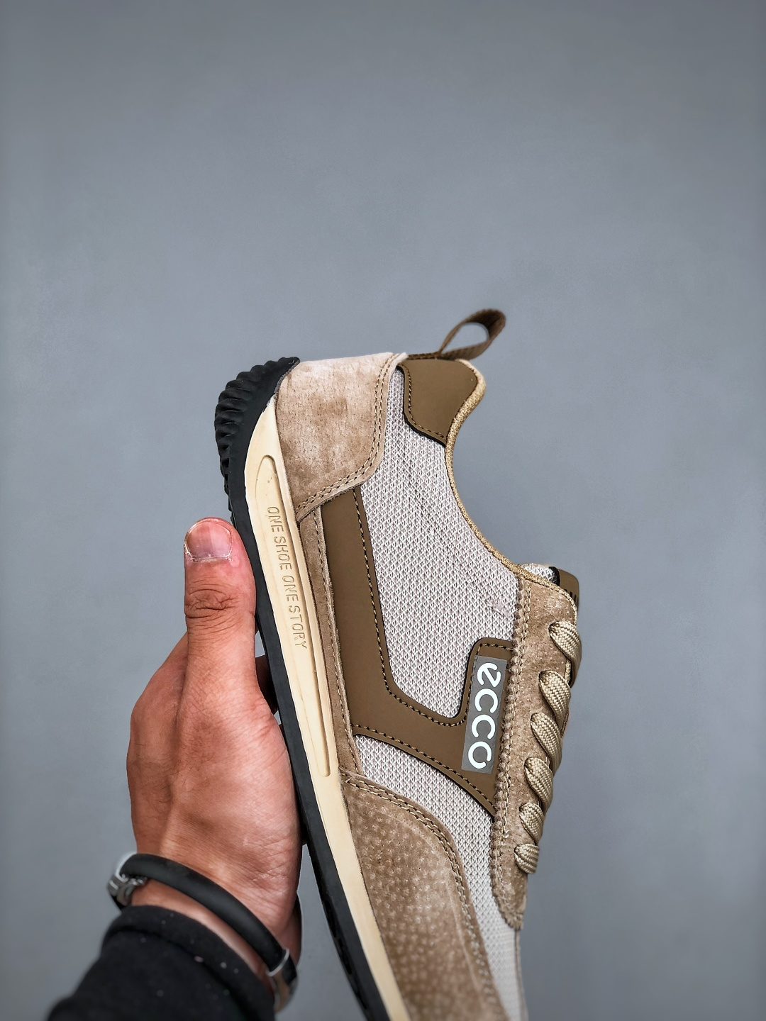 ECCO爱步 小红书爆款 新款百搭休闲款 Ecco/爱步男士跑步鞋休闲鞋透气轻质系带轻便运动鞋