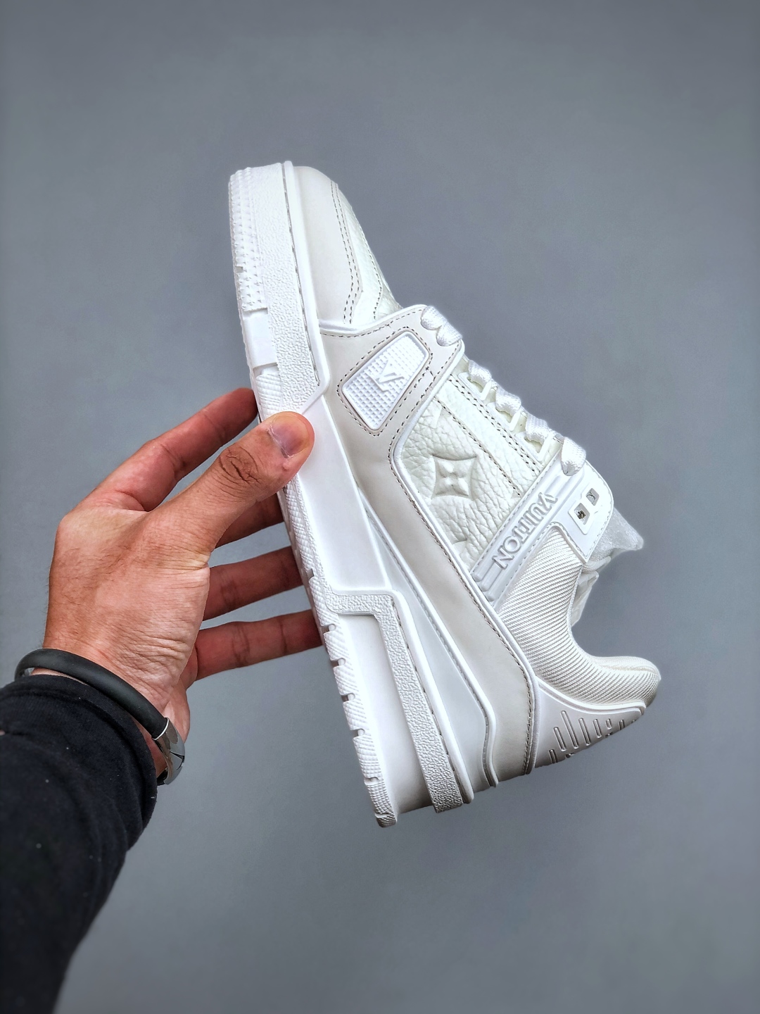 Tyler x Louis Vuitt路易威登 LV Trainer 联名款 低帮休闲板鞋 质感媲美原版 细节与原版一致