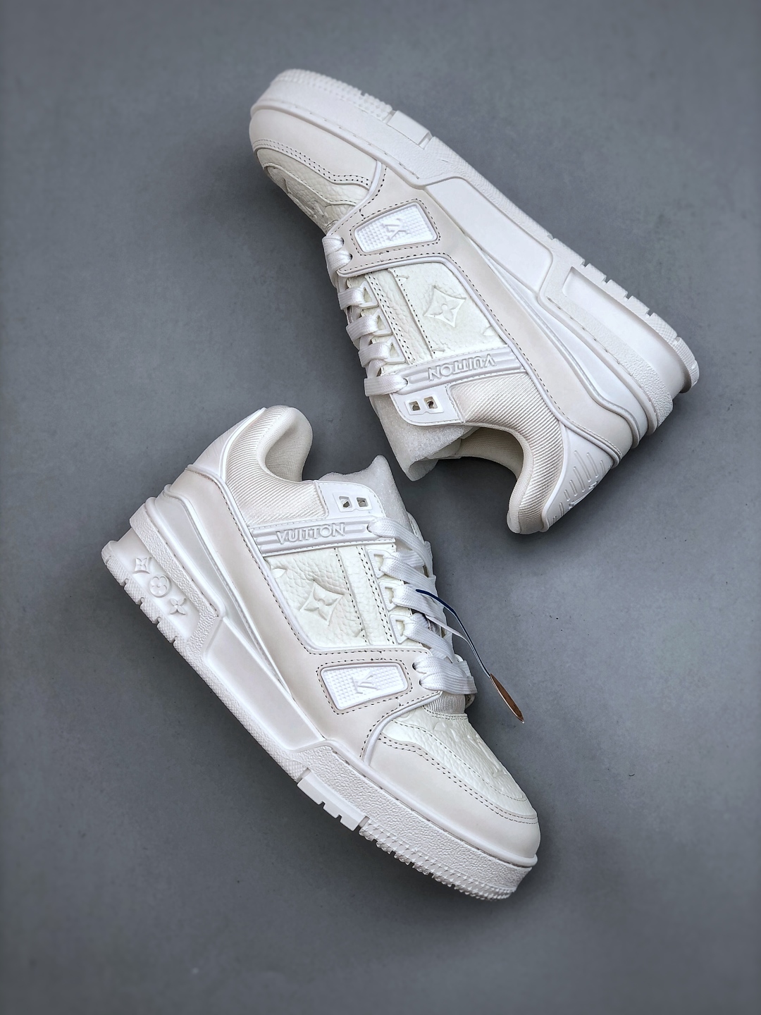 Tyler x Louis Vuitt路易威登 LV Trainer 联名款 低帮休闲板鞋 质感媲美原版 细节与原版一致