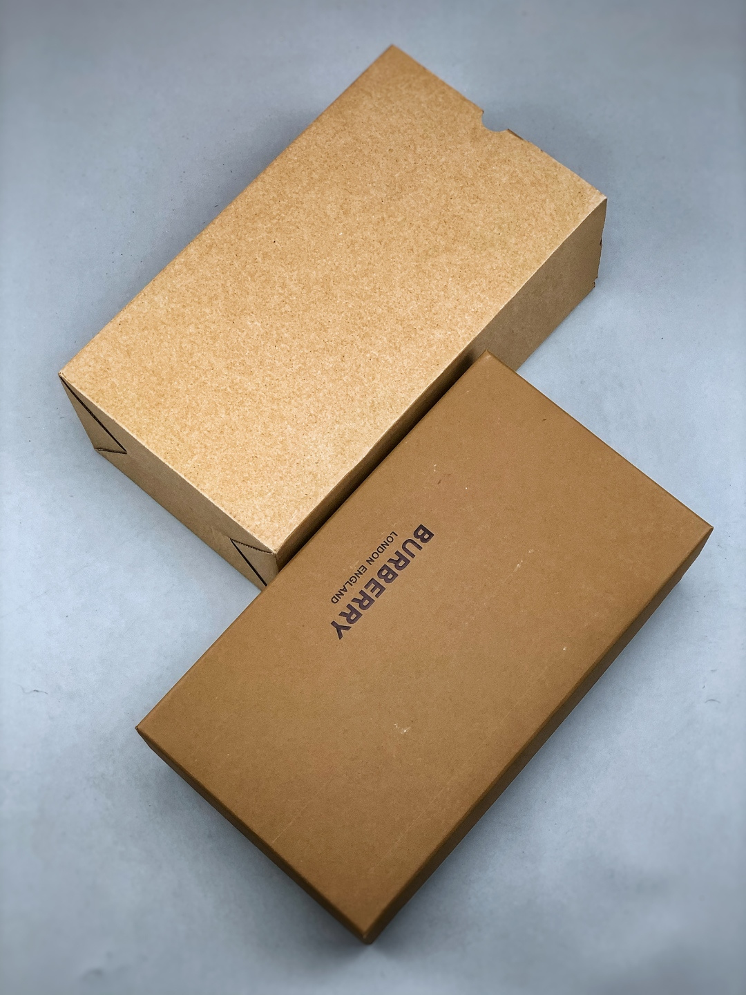 经典小白鞋BBR 此款耗尽5个月打磨单单后跟格纹50尺布只能做2双鞋消耗成本可想而知独家大底模具-Chinese UA Cheap High Quatity Brand Clothes Bags handbags Sneakers wholesale wholesaler seller from China Factory suppliers Fashion Clothing Shoes best Quality Beautiful Price 经典小白鞋BBR 此款耗尽5个月打磨单单后跟格纹50尺布只能做2双鞋消耗成本可想而知独家大底模具