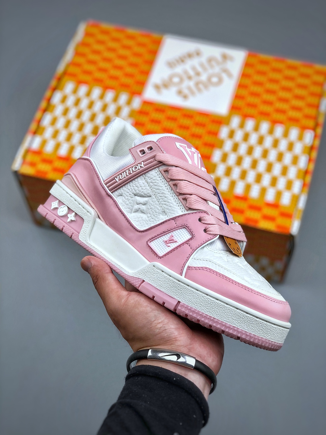 Louis Vuitton Trainer 2.0 Sneaker Low Pink/White, Retro Versatile Shoes 1 cmp i1749934188187 3272 0 1