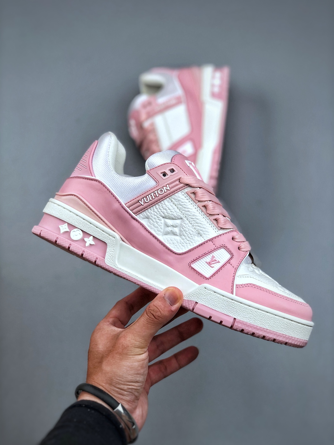Louis Vuitton Trainer 2.0 Sneaker Low Pink/White, Retro Versatile Shoes 4 cmp i1749934188189 8502 0 3