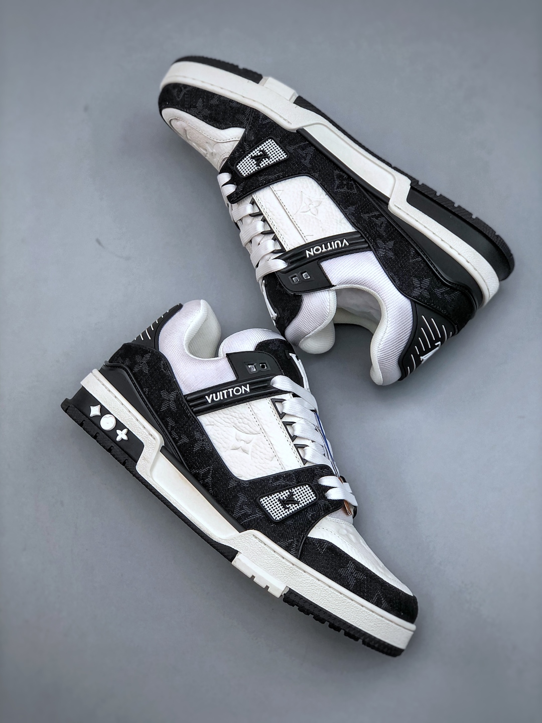 Louis Vuitton Trainer 2.0 Sneaker Low, Retro Basketball Shoes 9 cmp i1749934286922 5450 0 7
