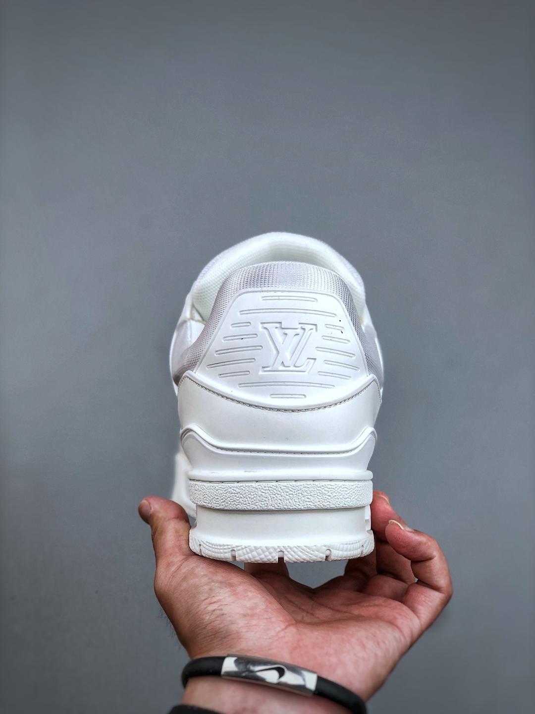 Louis Vuitton Trainer 2.0 Sneaker Low White Leather Casual Shoes 8 cmp i1749934301323 3490 0 5