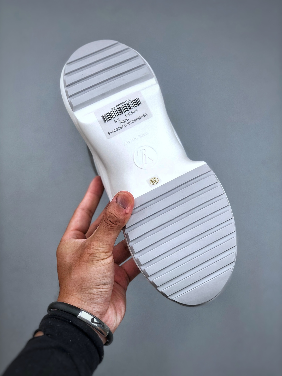 新款顶级版本Louis Vuitton 25ss Archlight 拱桥底运动鞋 半拖