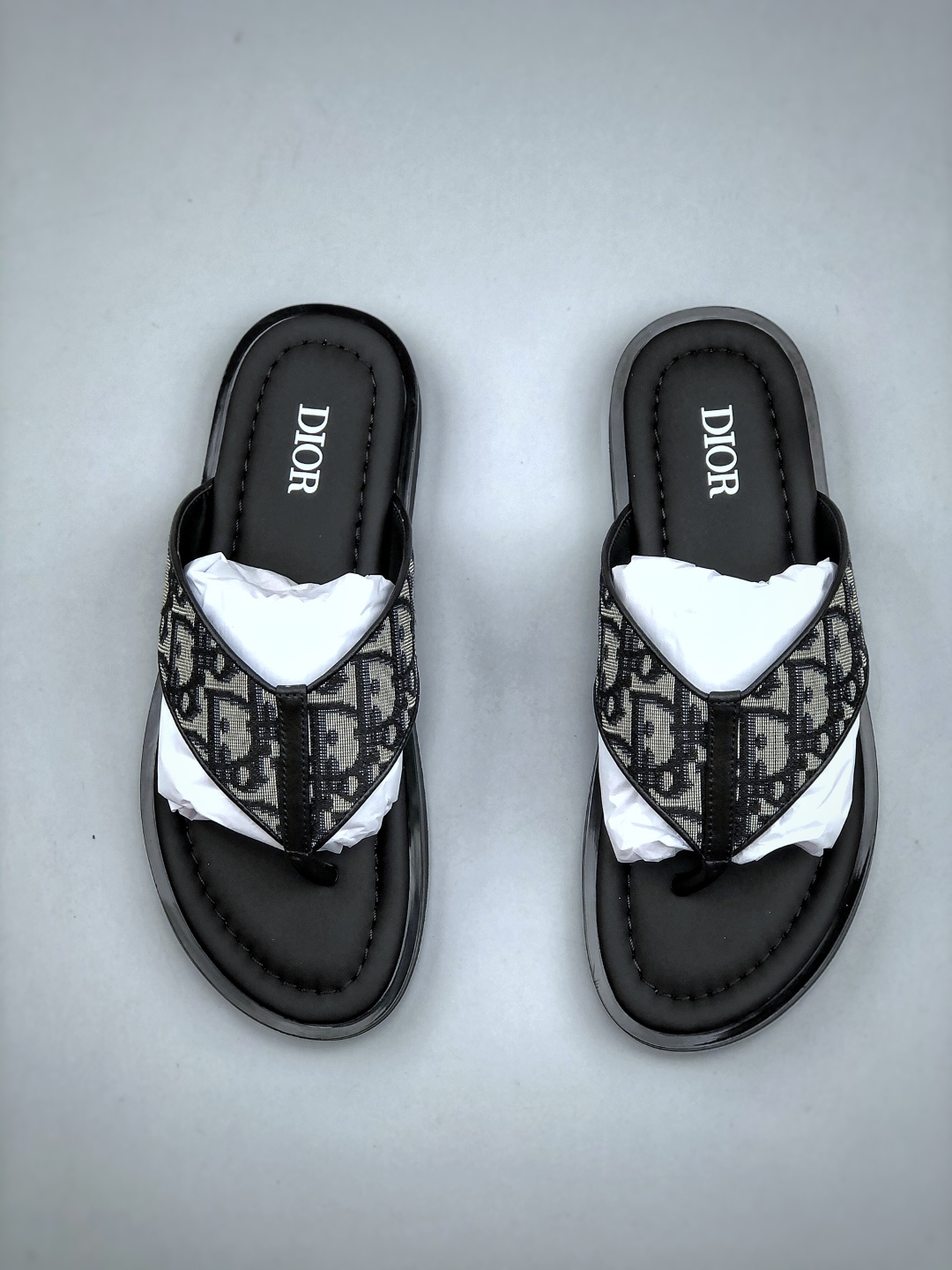 240 外贸版本 Dior迪奥Alias 小牛皮 圆头平底一字拖鞋 男款 米色拖鞋 凉鞋