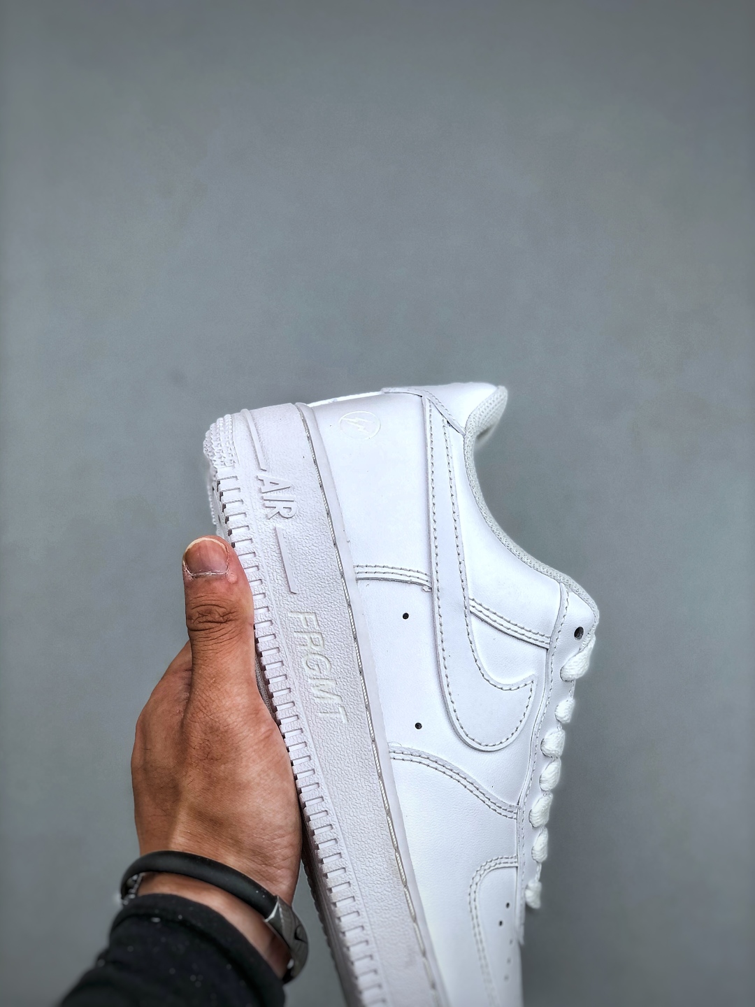 💰260纯原 Nike Air Force 1 空军一号 纯白低帮 官方同步 原装级别 原楦头原纸板 打造纯正空军版型#专注外贸渠道 柔软大底#原盒配件 原厂中底钢印、拉帮完美 货号:CW2288 111 DD8959-001 SIZE:35-48.5(半)nike耐克 空军一号 阿迪达斯adidas 三叶草 椰子350 v2 sb dunk 古驰脏脏鞋 麦昆 匡威1970s 万斯 vans 范斯运动鞋板鞋跑步鞋跑鞋篮球鞋 添柏岚prada普拉达爱马仕香奈儿新百伦 巴黎世家迪奥dior爱步乔丹 air jordan 亚瑟士asics 斯凯奇 斐乐 彪马 锐步 mlb fila 鬼冢虎 lv路易威登 ny 北面 大鹅ugg 莆田鞋 板鞋 樱花粉 af1 高帮 纯白 复古 满天星 解构 鬼冢虎鞋盾 samba小麦色 蓝粉 马卡龙 低帮 独角兽 鬼冢虎鸳鸯 联名 童鞋 冰淇淋 骨白冰蓝 白蓝 黑色 小白鞋 电玩像素 黑白 涂鸦 镭射 雾霾 白色 diy 1970s 夜光 大童 泼墨 中帮 黑武士 洛克公园 魔术贴 情侣 经典 四钩 奶咖色 刮刮乐 白丝绸 白银 3m 反光 白绿夜光 白橙双钩 小雏菊 权志龙 白绿橙 off white 飞线 金钩 冰块 小银钩 笑脸 缝线 剪纸 纯黑 蓝丝绸 情人节限定 白金 蓝白 354 黑曜石 熊猫 像素 冰蓝 四小勾 水晶底 寿桃 洞洞鞋 彩虹像素 灰色 air force 1 黑色 拖鞋 aj4 aj35 aj11 篮球鞋 莆田 aj3 aj6 aj13 aj7 童鞋 儿童鞋 aj312 aj36 黑白奥利奥 传奇蓝 aj32 限量版 飞人拖鞋 康扣 熊猫 北卡蓝 low 白水泥 藤原浩 aj34郭艾伦 影子灰 蒂芙尼绿 aj10 倒钩 aj9 冰雪奇缘 黑曜石 aj31 aj270 球鞋 大魔王 冰激凌 樱木花道 热熔岩 迪奥联名 胭脂红 凉鞋 aj15 满天星 水泥灰 芝加哥 鸳鸯 aj28 情侣 aj28 樱花粉 电玩像素 北卡蓝 小迪奥 粉色 樱花粉 电玩像素 烟灰 变色龙 兵马俑 大巴黎 aj16 兔八哥 马卡龙 大学蓝 aj30 黑水泥 白蛇 叶绿素 火影 白水泥 情人节限定 粉蛇 黑红 球鞋gtcut kobe球鞋 zoom kobe 500黑武士 2022r nike星空 gt球鞋 zoom跑鞋 纽巴伦990 nikecourt女鞋 zoom aj1 nb827 斐乐hike nike青花瓷 aj镭射 科6 next跑鞋 宇航员2.0 小白鞋 男鞋 运动鞋 斯凯奇 斐乐 板鞋 aj 彪马 新百伦 亚瑟士 new balance adidas 阿迪达斯 篮球鞋 空军一号 纯白 跑步鞋 vision street wear puma 女运动休闲鞋 nb 情侣鞋 球鞋 dunk 美津浓 欧文7 运动鞋女款跑步鞋 休闲男鞋 aj1 拖鞋 耐克鞋男新款 鞋子 童鞋 男款 飞马 zoom 超级飞马 跑鞋 老爹鞋 air max 儿童鞋子 男士 飞马38 m2k 日落 黑白熊猫 女款 飞马39 男款 阿甘鞋 飞马37 夏季 dunk sb 华夫鞋 凉鞋 开拓者 夏款 毛毛虫 气垫 air zoom 休闲鞋 高帮 帆布鞋 sacai 2022 vapormax 赤足 飞马36 af1 紫葡萄 树莓紫 winflo8 court女鞋 网鞋 zoom 破二 dc0774 拖鞋 superfly 子弹头 dunk黑白熊猫 blazer max270 欧文7 小童鞋 阿尔法 欧文8 登月 星空 莆田 黑武士 airmax97 贝壳头 三叶草 boost forum 椰子鞋 yeezy neo 暗夜精灵 金标 椰子 350 v2 ultraboost 清风 阿尔法 涉水鞋 ub21 ub22 forum84 ub nmd 爆米花 pro2 cut supernova x9000 椰子500 小椰子 forum low 史密斯 椰子700 樱花系列女鞋 新百伦530 327 574 5740 满天星 992 550 990 303 nb2002ra 302 元祖灰 993 990v5 nb300 ms327 580 999 nb327新百伦 新百伦878 nb300 5740奶茶色 m5740nb5740 997 608 452 nbms327 992元祖灰 996 880 低帮 倒钩 aj1 low 北卡蓝 黑曜石 倒钩藤原浩鞋 芝加哥 禁穿 小迪奥aj1 aj1大学蓝 樱花粉 烟灰 闪电倒钩 mid 影子灰 白丝绸 黑红脚趾 黑红 马卡龙 小dior 蒂芙尼绿 黑脚趾 小摩卡 蜘蛛侠 兔八哥 莆田纯原 纯白 中帮 黑粉脚趾 鸳鸯 low摩卡棕 扣碎 倒钩低帮 小闪电 凯尔特人 芝加哥ow联名 灰白 红豆奶茶 叛逆 换底 扣碎篮板 摩卡棕 迪奥联名鞋 皇家蓝 低帮女鞋倒钩白棕 泡泡糖 黑粉脚趾 北卡蓝低帮 黑绿脚趾 影子灰 蒂芙尼绿 黑脚趾 浆果粉 扣碎篮板 鸳鸯 冰淇淋 白丝绸 激光蓝 offwhite联名 黑粉脚趾 蓝 水洗丹宁 情人节 午夜蓝 凯尔特人 泡泡糖 男鞋 女鞋 夏季 儿童 拖鞋 小众鞋 篮球鞋 凉鞋 运动鞋 跑步鞋 童鞋 板鞋 日落 足球鞋 小白鞋 跑鞋 老爹鞋 zoom 超级飞马 36 37 38 sb dunk 鞋子 新款 m2k air max 薄款 赤足5.0 星空 登月 回到未来 vapormax 超轻 网鞋 气垫鞋 阿甘鞋 休闲鞋 47 blazer 高帮 樱花粉 free vaporfly 情侣 子弹头 华夫鞋 欧文7 lebron18 joyride fly3 max270 杜兰特5 毛毛虫 黑武士 限量版 忍者 马拉松 winflo7 kyrie7 ep 莆田鞋 板鞋 樱花粉 af1 高帮 纯白 复古 满天星 解构 鞋盾 小麦色 蓝粉 马卡龙 低帮 独角兽 鸳鸯 联名 童鞋 冰淇淋 骨白冰蓝 白蓝 黑色 小白鞋 电玩像素 黑白 涂鸦 镭射 雾霾 白色 diy 夜光 大童 泼墨 中帮 黑武士 洛克公园 魔术贴 情侣 经典 四钩 奶咖色 刮刮乐 白丝绸 白银 3m 反光 白绿夜光 白橙双钩 小雏菊 权志龙 白绿橙 off white 飞线 金钩 冰块 小银钩 笑脸 缝线 剪纸 纯黑 蓝丝绸 情人节限定 白金 蓝白 354 黑曜石 熊猫 像素 冰蓝 四小勾 水晶底 寿桃 洞洞鞋 彩虹像素 灰色 air force 1 黑色 拖鞋 aj4 aj35 aj11 篮球鞋 莆田 aj3 aj6 aj13 aj7 童鞋 儿童鞋 aj312 aj36 黑白奥利奥 传奇蓝 aj32 限量版 飞人拖鞋 康扣 熊猫 北卡蓝 low 白水泥 藤原浩 aj34郭艾伦 影子灰 蒂芙尼绿 aj10 倒钩 aj9 冰雪奇缘 黑曜石 aj31 aj270 球鞋 大魔王 冰激凌 樱木花道 热熔岩 迪奥联名 胭脂红 凉鞋 aj15 满天星 水泥灰 芝加哥 鸳鸯 aj28 情侣 aj28 樱花粉 电玩像素 北卡蓝 小迪奥 粉色 樱花粉 电玩像素 烟灰 变色龙 兵马俑 大巴黎 aj16 兔八哥 马卡龙 羽绒服 冲锋衣 卫衣大学蓝 aj30 黑水泥 白蛇 叶绿素 火影 白水泥 情人节限定 粉蛇 迪奥dior