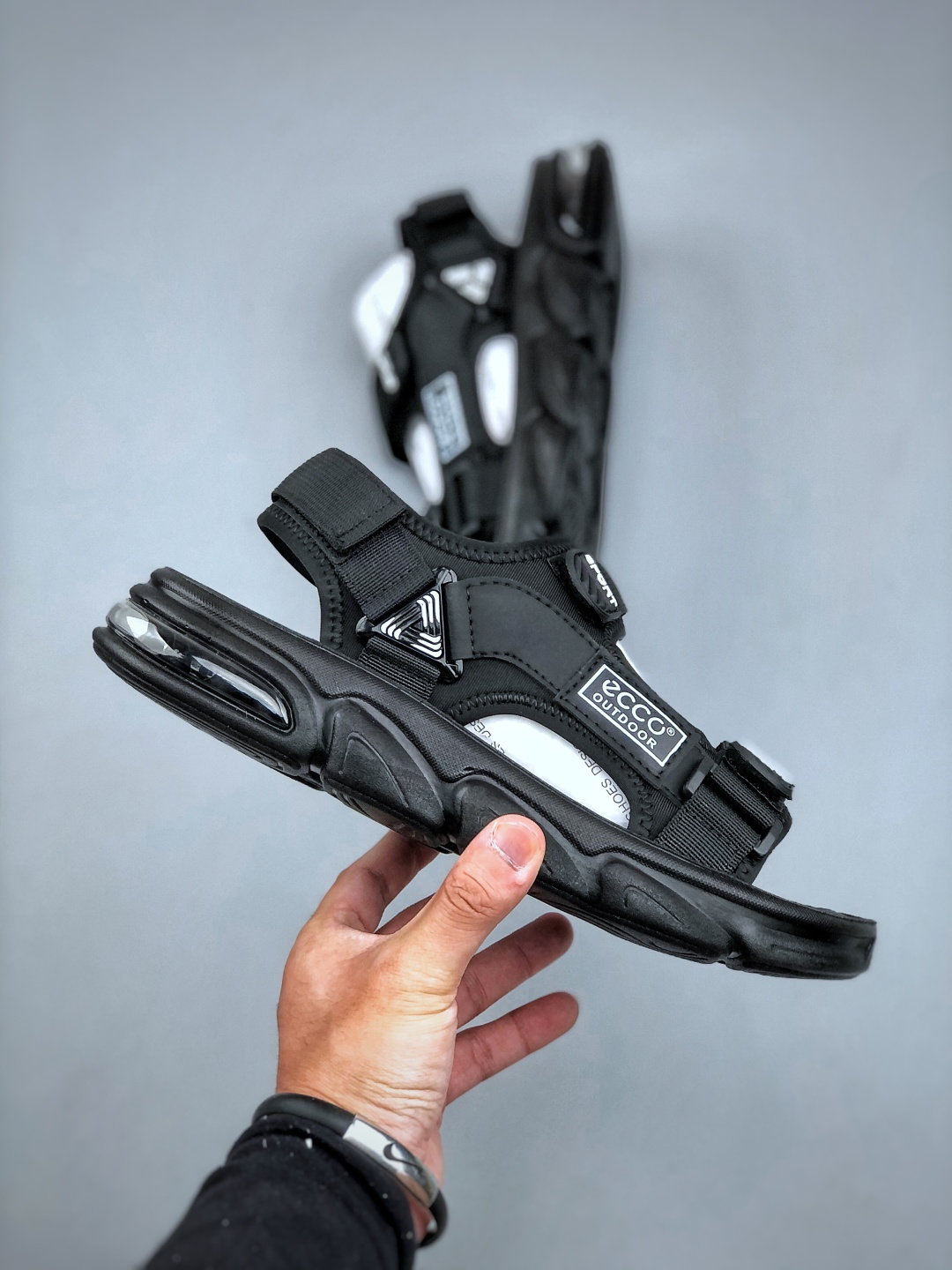 200 ECCO爱步 小红书爆款 新款百搭休闲款 Ecco/爱步男士凉鞋透气轻质系带轻便凉鞋