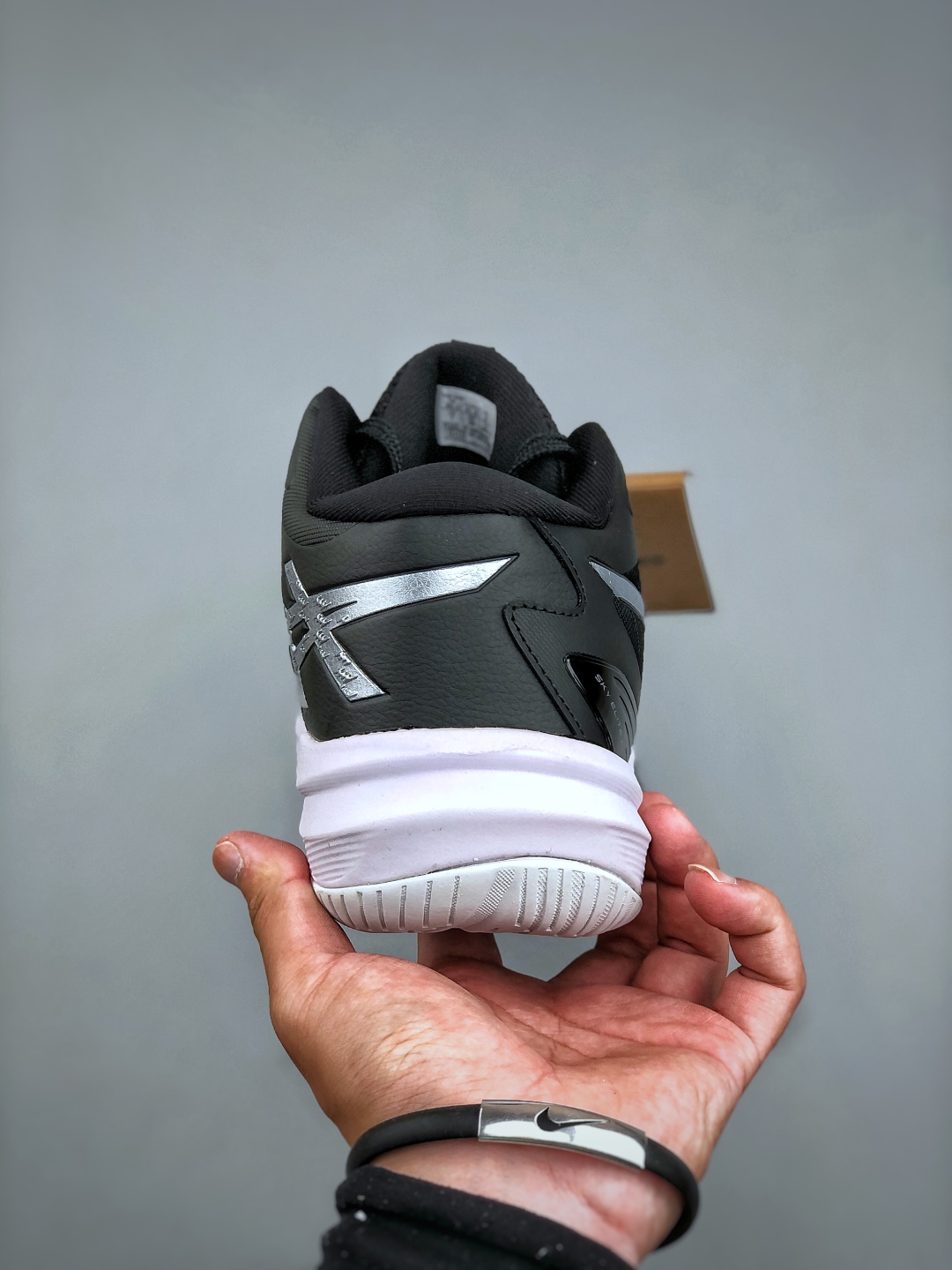 💰240亚瑟士（asics）2025新款男女鞋SKY ELITE FF MT3跑步运动竞速跑鞋 轻便减震回弹专业训练排球运动鞋 轻量舒适透气材质 升级全新缓震中底部位科技材质。货号:1051A081-001 尺码:36 37 37.5 38 39 39.5 40.5 41.5 42 42.5 43.5 44 45 46