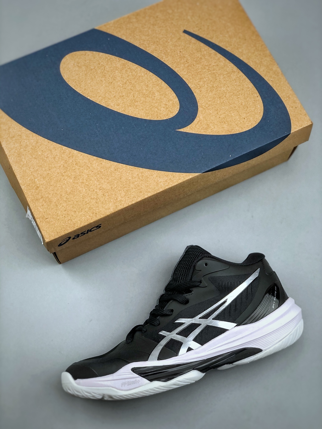 💰240亚瑟士（asics）2025新款男女鞋SKY ELITE FF MT3跑步运动竞速跑鞋 轻便减震回弹专业训练排球运动鞋 轻量舒适透气材质 升级全新缓震中底部位科技材质。货号:1051A081-001 尺码:36 37 37.5 38 39 39.5 40.5 41.5 42 42.5 43.5 44 45 46