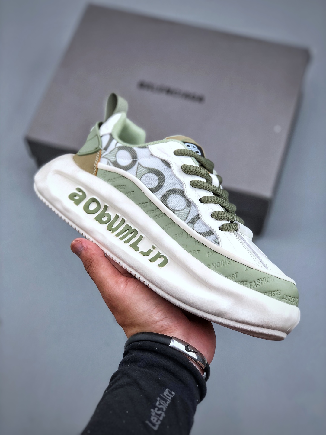 💰260 23ss巴黎世家BALENCIAGA Sneaker运动休闲鞋系列低帮潮流风百搭休闲运动鞋 尺码： 39-44