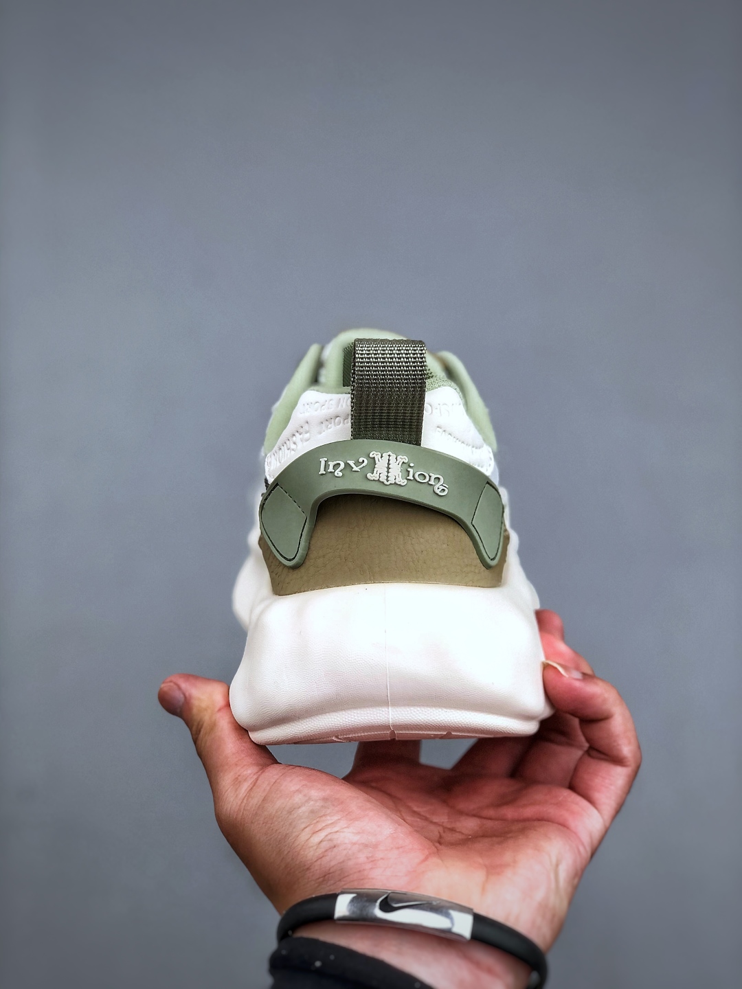 💰260 23ss巴黎世家BALENCIAGA Sneaker运动休闲鞋系列低帮潮流风百搭休闲运动鞋 尺码： 39-44