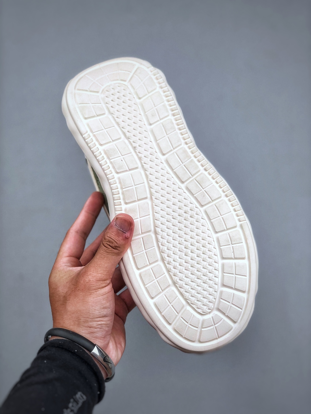 💰260 23ss巴黎世家BALENCIAGA Sneaker运动休闲鞋系列低帮潮流风百搭休闲运动鞋 尺码： 39-44