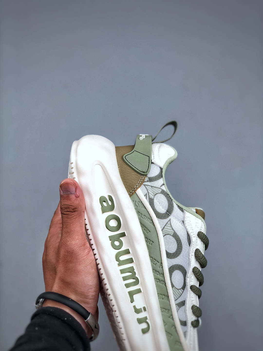 💰260 23ss巴黎世家BALENCIAGA Sneaker运动休闲鞋系列低帮潮流风百搭休闲运动鞋 尺码： 39-44