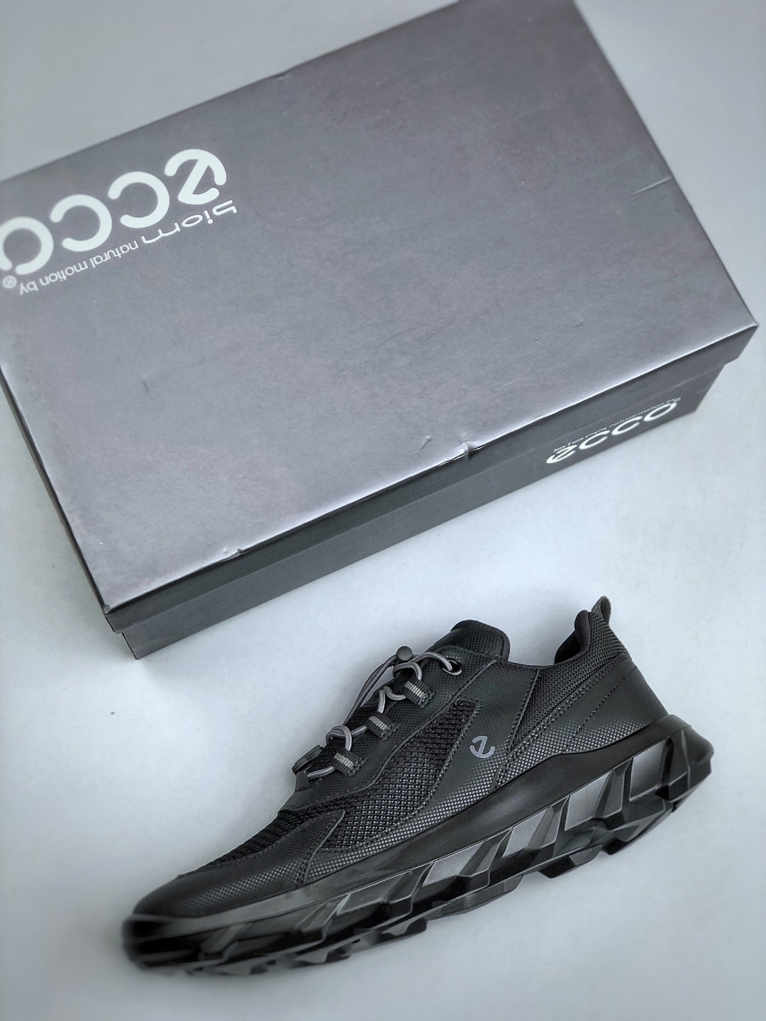 260 2025夏季新款Ecco/爱步 经典和现代工艺品质融合