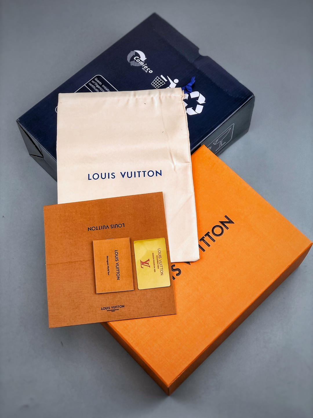 200 Louis Vuitton 2025专柜 春夏新款 最高限定 专柜上新 LV情侣厚底拖鞋-Chinese UA Cheap High Quatity Brand Clothes Bags handbags Sneakers wholesale wholesaler seller from China Factory suppliers Fashion Clothing Shoes best Quality Beautiful Price 200 Louis Vuitton 2025专柜 春夏新款 最高限定 专柜上新 LV情侣厚底拖鞋