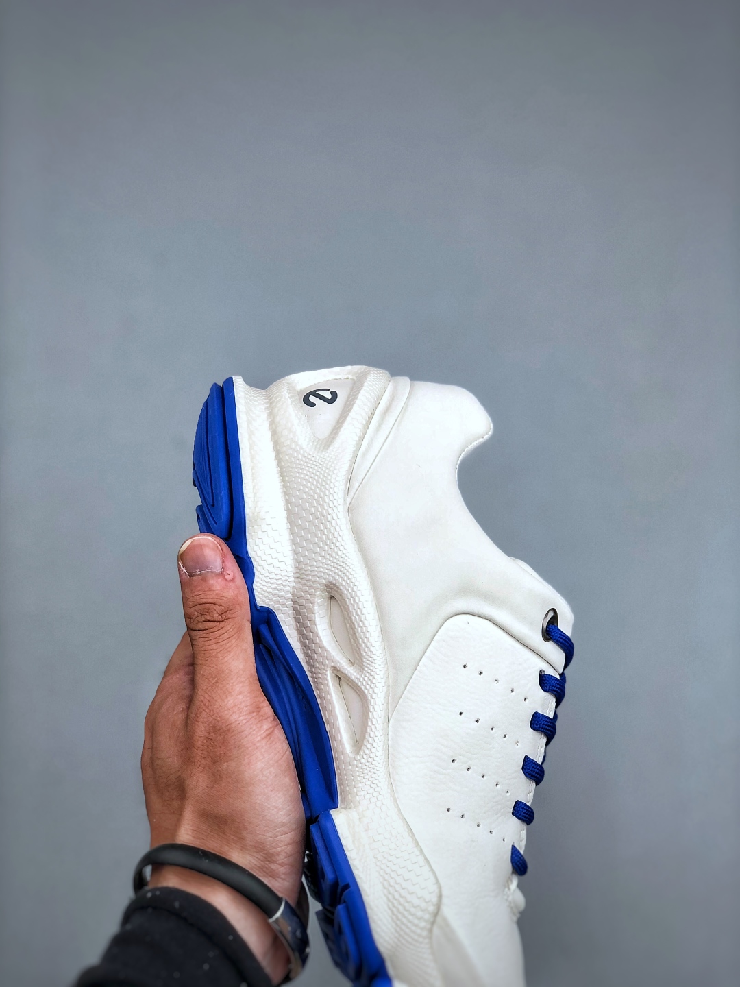 Ecco 2024爱步15周年经典 白色 春夏百搭 百搭休闲老爹鞋