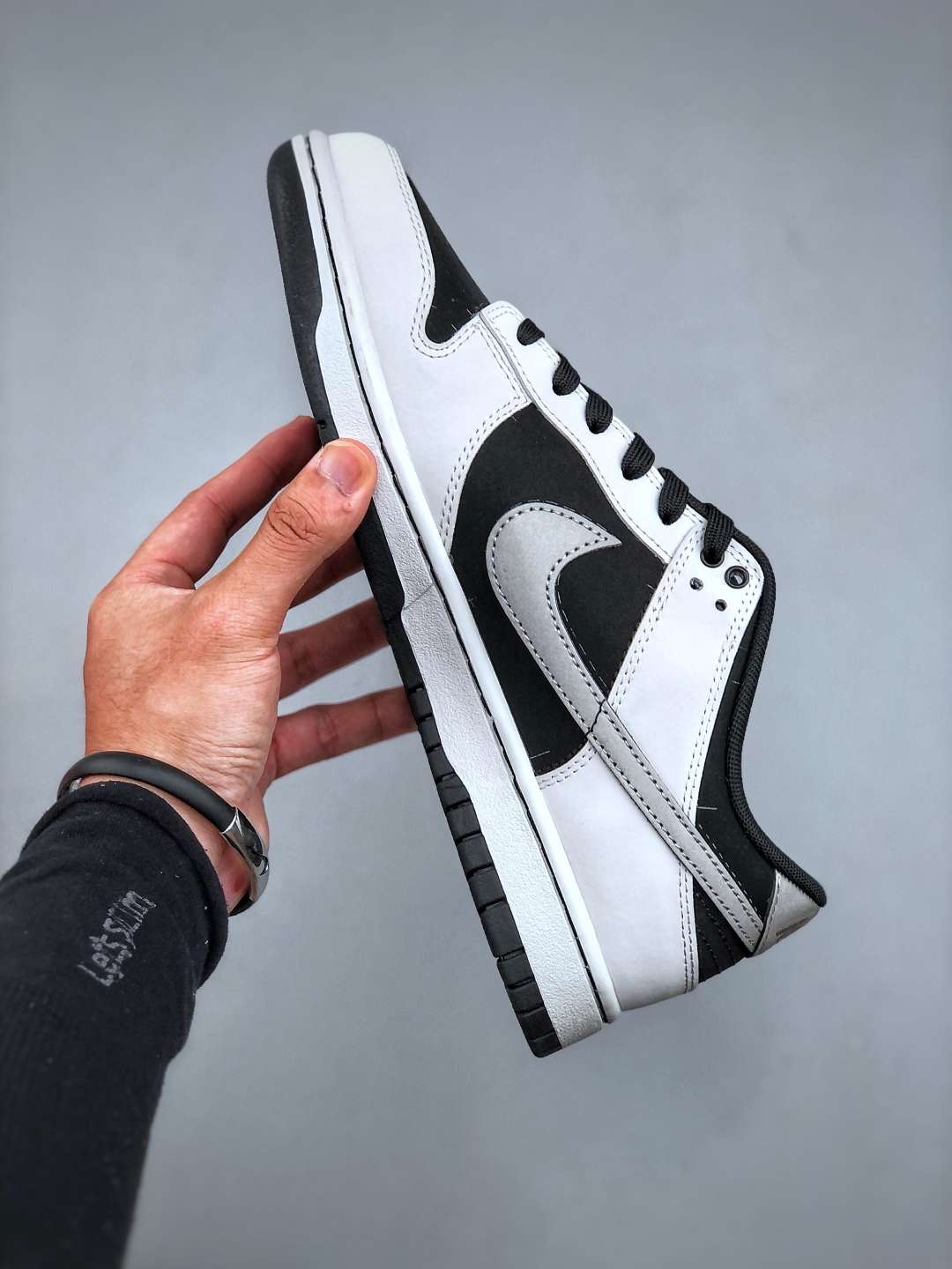 💰300 Nike SB Dunk Low 拓荒骑士 周年高端定制 低帮休闲板鞋 WB0414-002 #定制鞋盒 超高清洁度 皮料切割干净无任何毛边 细节完美 尺码：40 40.5 41 42 42.5 43 44 44.5 45 46