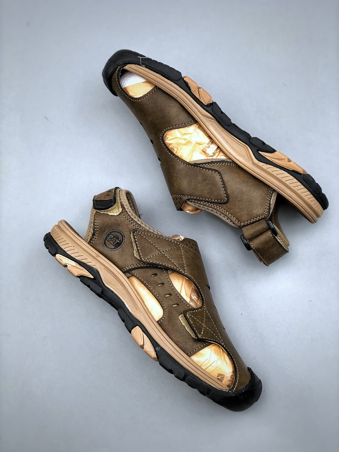 CAT卡特夏季新款男士户外运动舒适出行防滑轻便满帮休闲凉鞋