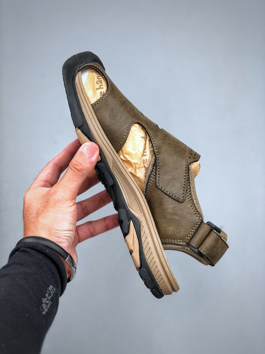 CAT卡特夏季新款男士户外运动舒适出行防滑轻便满帮休闲凉鞋