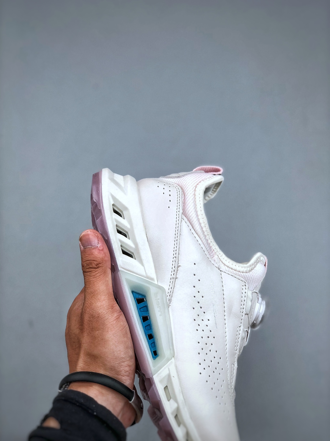 官方同步/ECCO爱步高尔夫系列女款 小红书爆款 新款百搭休闲鞋