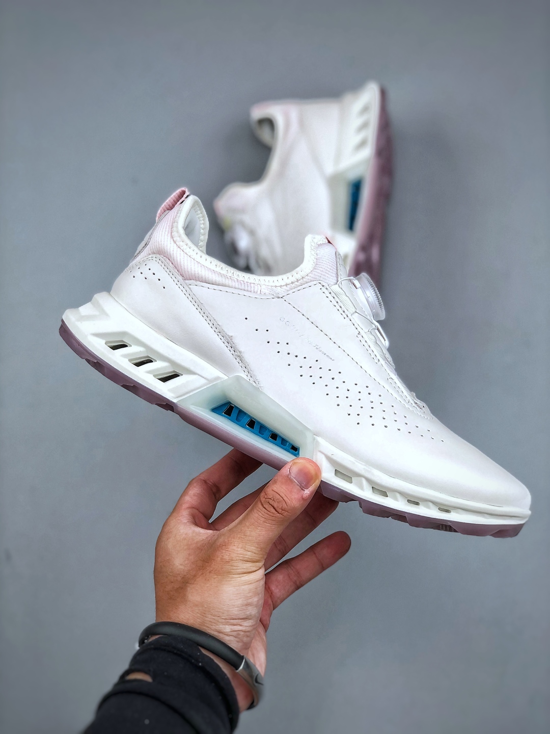 官方同步/ECCO爱步高尔夫系列女款 小红书爆款 新款百搭休闲鞋