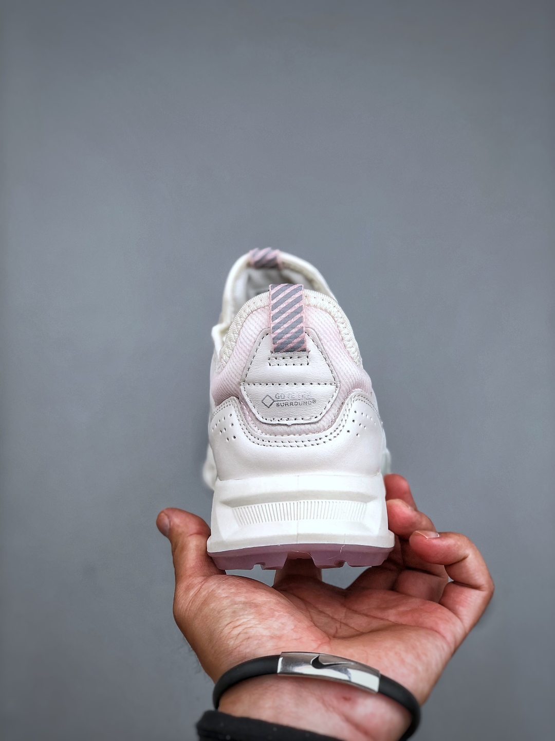 官方同步/ECCO爱步高尔夫系列女款 小红书爆款 新款百搭休闲鞋