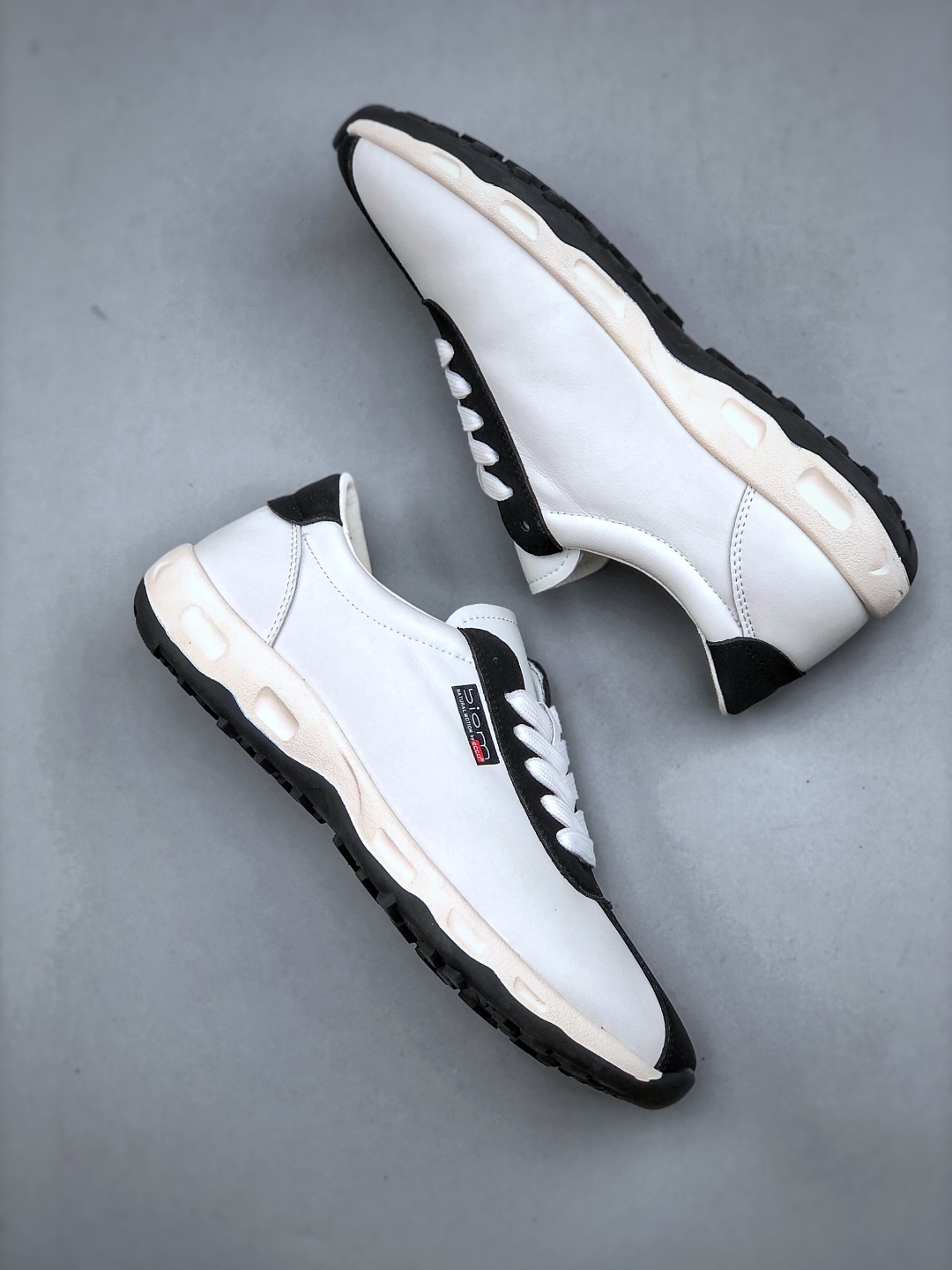 ECCO爱步 小红书爆款 新款百搭休闲款 Ecco/爱步男士跑步鞋休闲鞋透气轻质系带轻便运动鞋