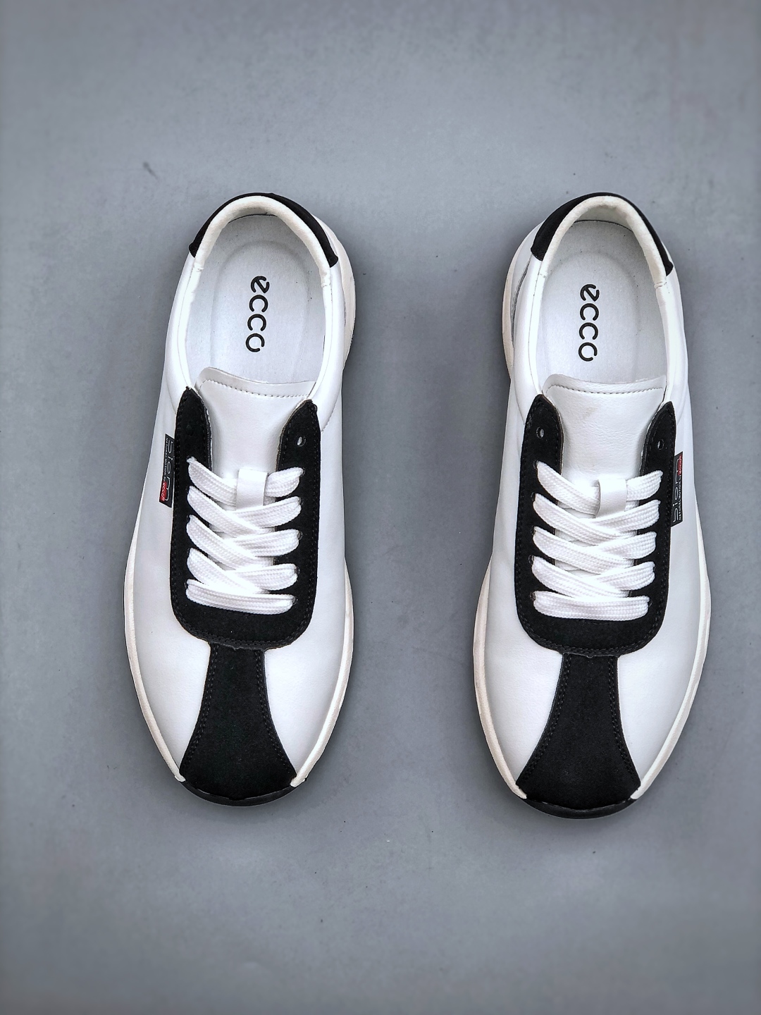 ECCO爱步 小红书爆款 新款百搭休闲款 Ecco/爱步男士跑步鞋休闲鞋透气轻质系带轻便运动鞋