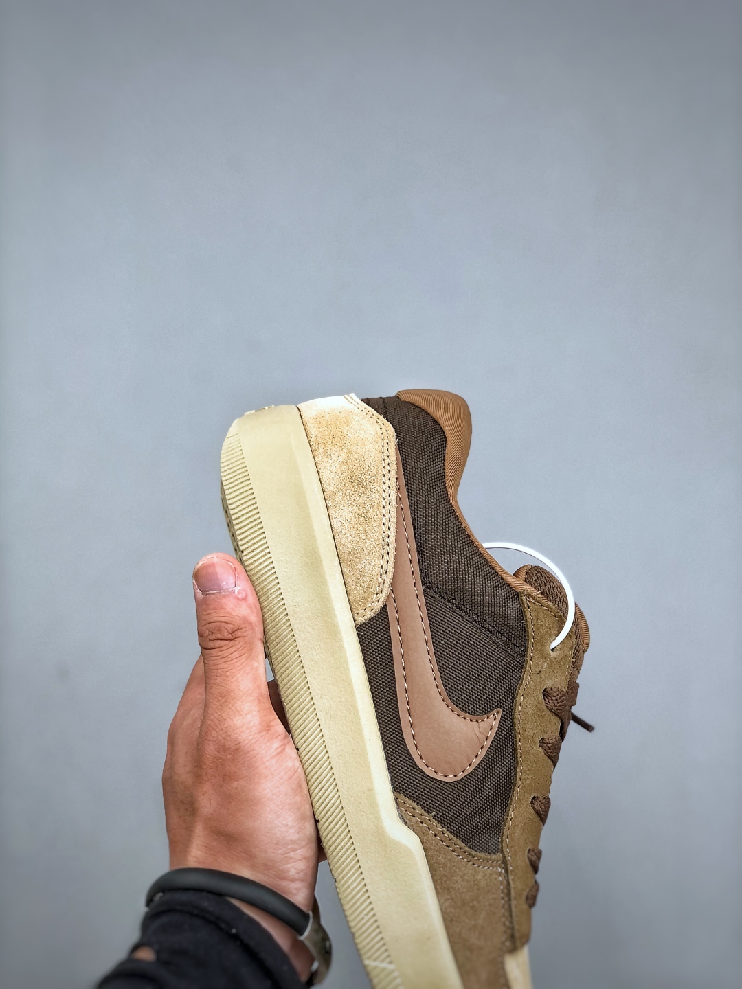 💰真标170💰公司级200💰纯原240Nike SB Force 58 耐克 低帮休闲板鞋是一款将前沿创新带入街头的单品 它具有硫化杯底 具有出色的耐用性和灵活性 使用帆布和绒面革 在饰面上放置通风口货号:DV5477 201 尺码:36 36.5 37.5 38 38.5 39 40 40.5 41 42 42.5 43 44 45