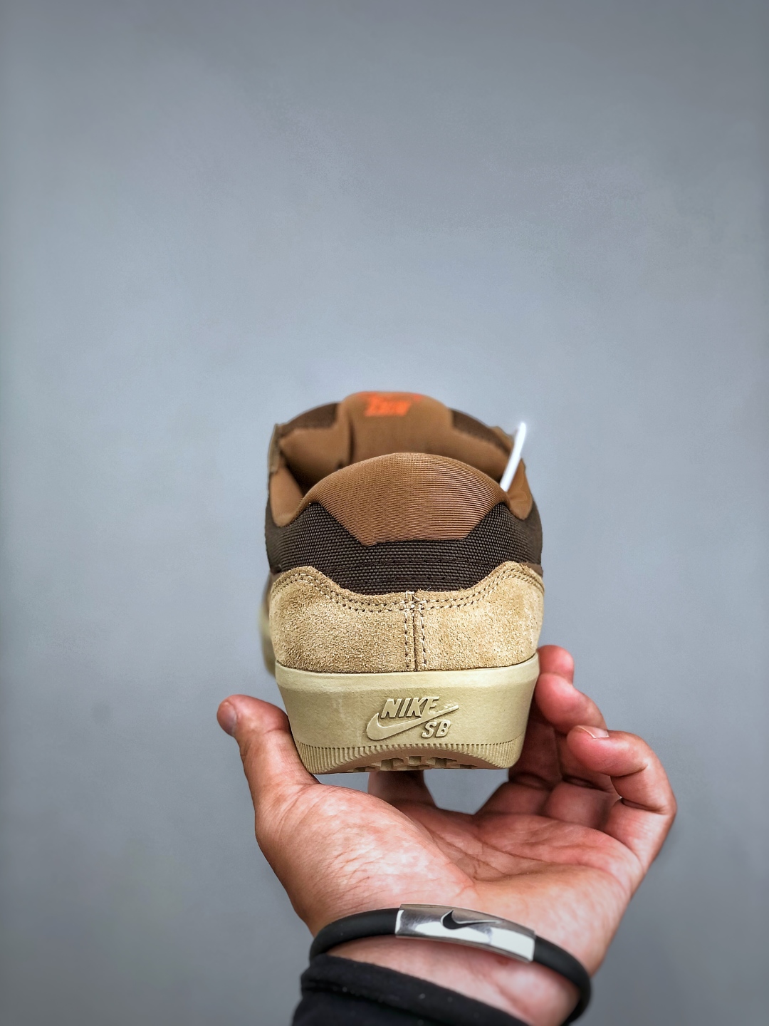 💰真标170💰公司级200💰纯原240Nike SB Force 58 耐克 低帮休闲板鞋是一款将前沿创新带入街头的单品 它具有硫化杯底 具有出色的耐用性和灵活性 使用帆布和绒面革 在饰面上放置通风口货号:DV5477 201 尺码:36 36.5 37.5 38 38.5 39 40 40.5 41 42 42.5 43 44 45