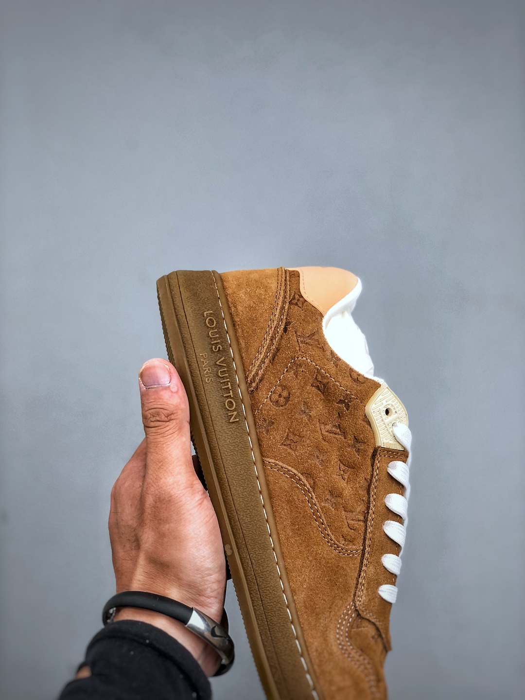东莞纯原 原版开发 市售目前最顶歪货 LOUIS VUITTON 2025 秋冬男士系列 Classic 牛皮革 圆头系带 低帮 生活休闲鞋