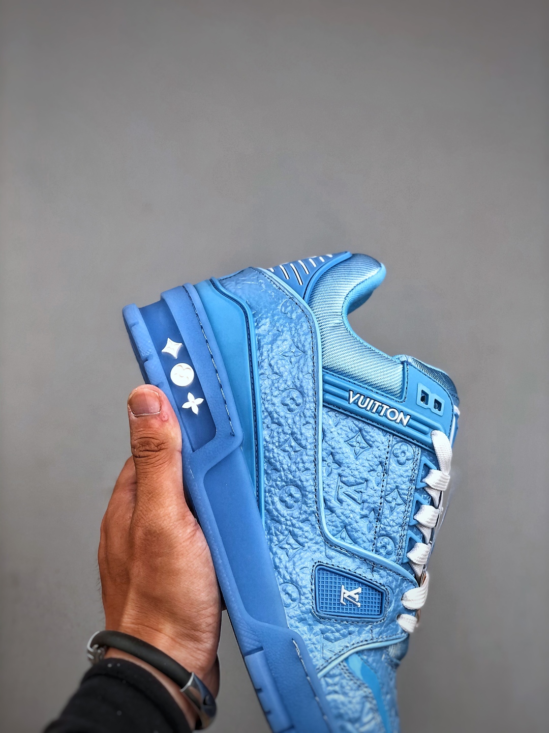 顶级代购版本 LV Trainer系列高奢运动鞋