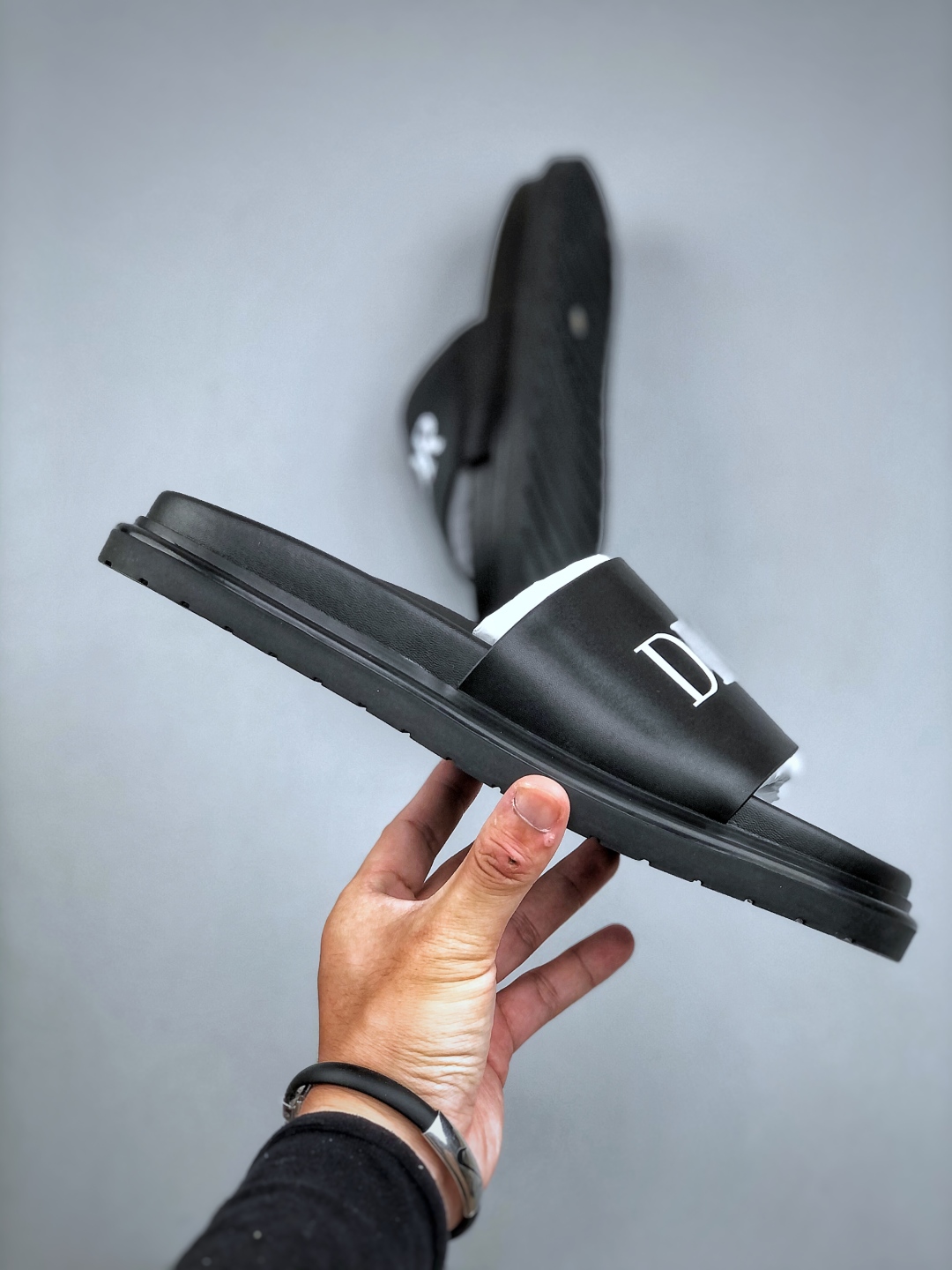 Dior迪奥 最新款H-Town 系列 Oblique 厚底 拖鞋-莆田鞋,莆田鞋货源,高仿鞋,高仿鞋货源,安福档口,莆田高仿鞋,莆田鞋批发,高仿鞋批发,莆田高仿运动鞋,高仿运动鞋,莆田运动鞋 Dior迪奥 最新款H-Town 系列 Oblique 厚底 拖鞋